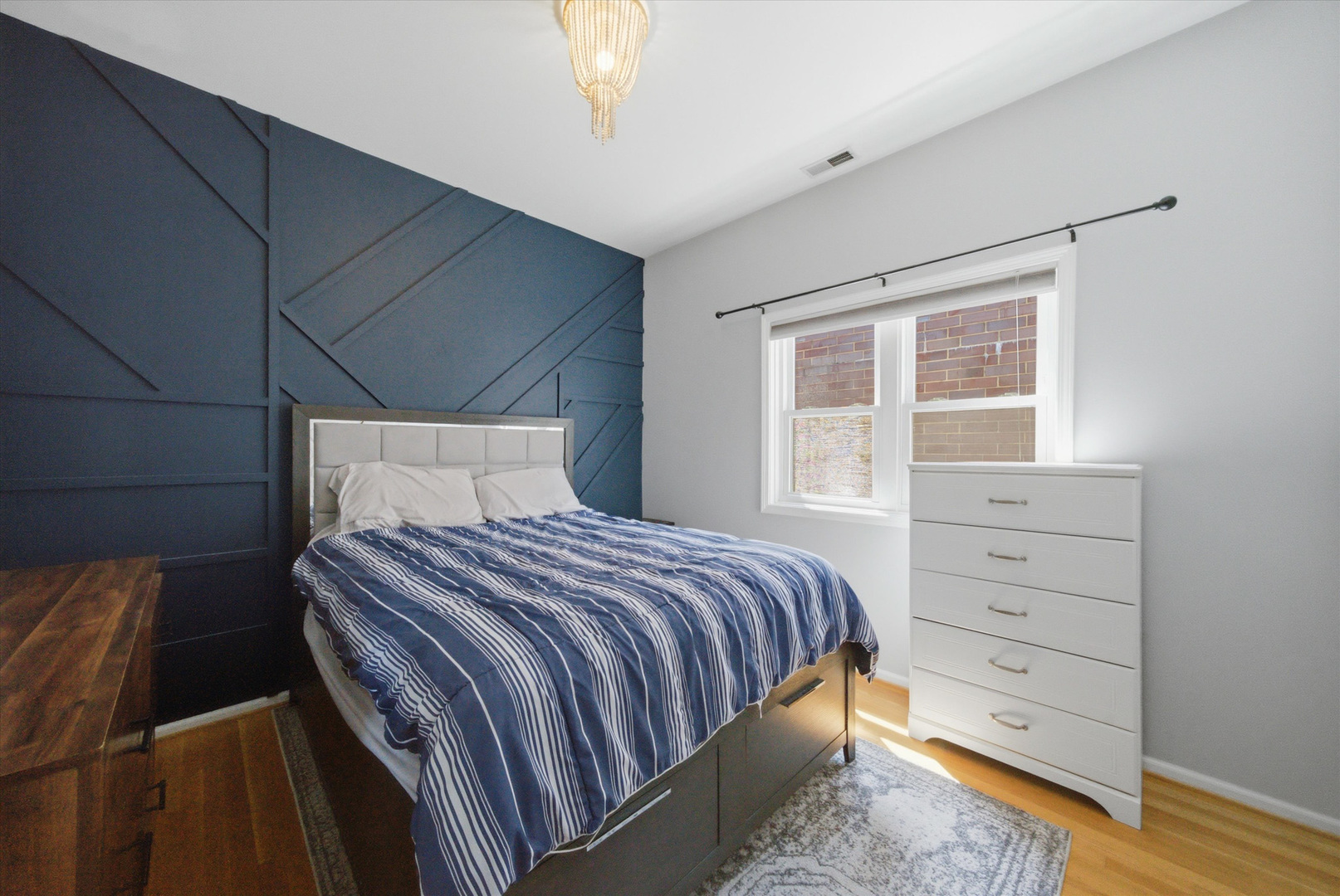 1267 N Honore Street Unit: 3