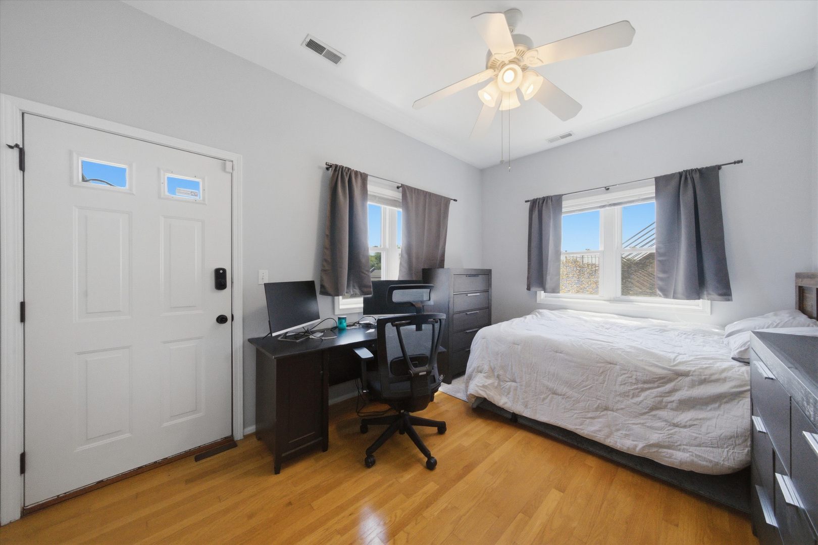 1267 N Honore Street Unit: 3