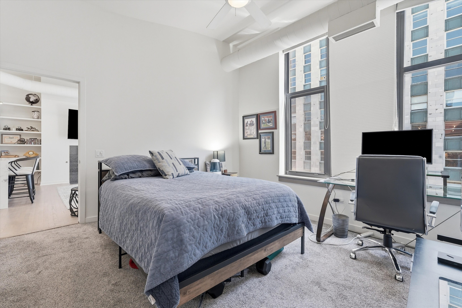 333 W Hubbard Street Unit: 1010