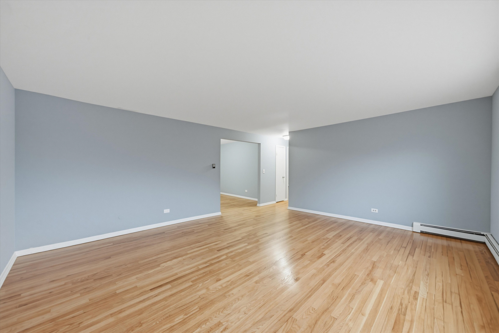 6921 N Ashland Boulevard Unit: 3A