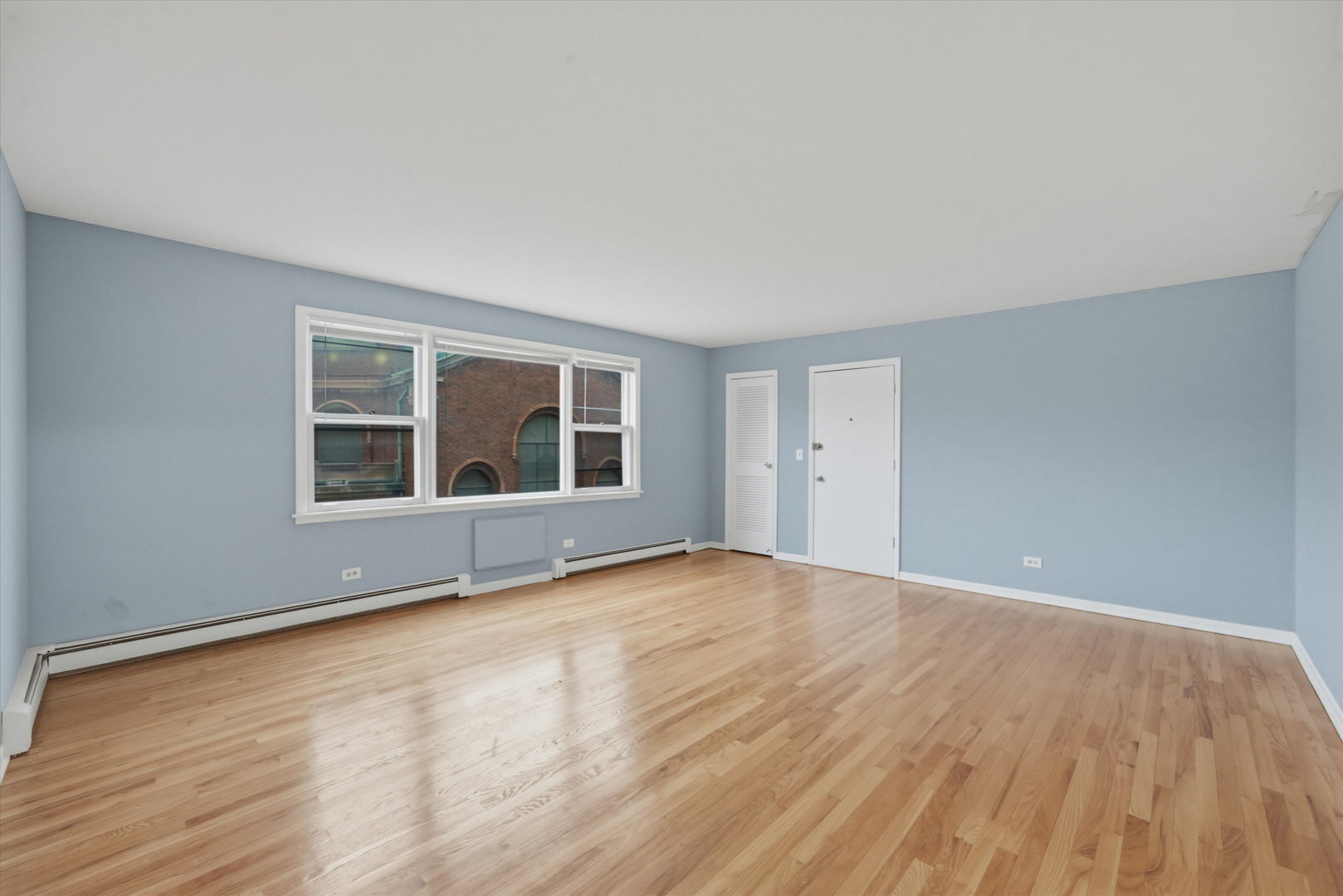 6921 N Ashland Boulevard Unit: 3A