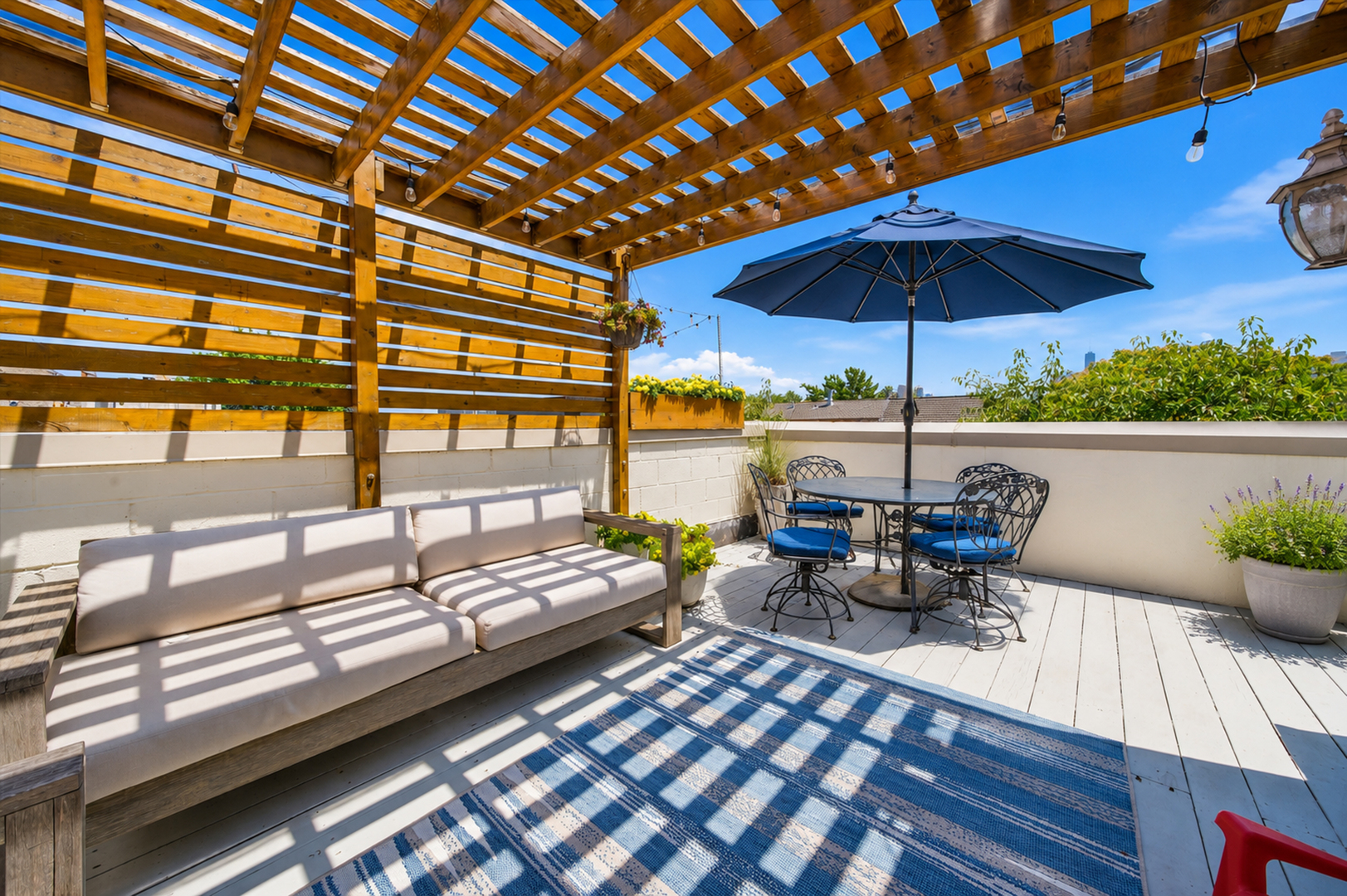 860 N Elston Avenue Unit: 2