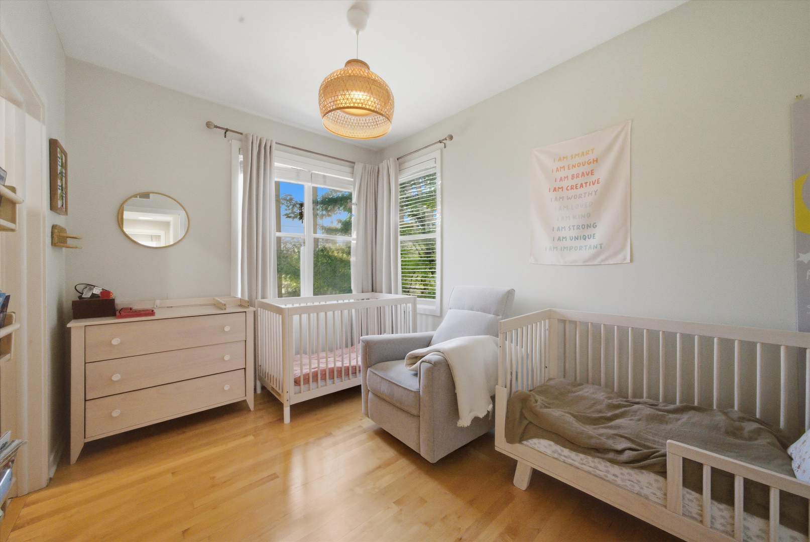 860 N Elston Avenue Unit: 2