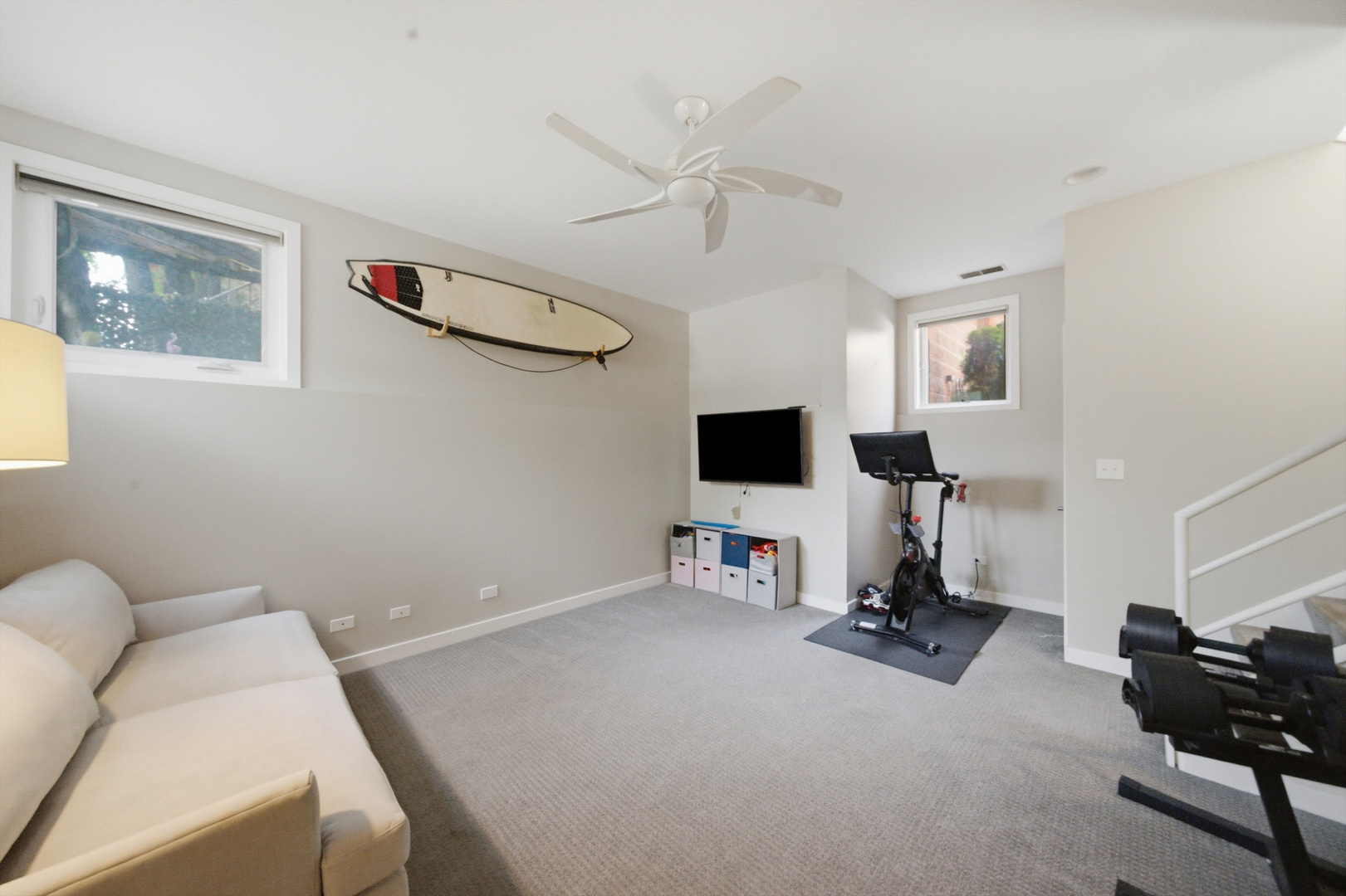 860 N Elston Avenue Unit: 2