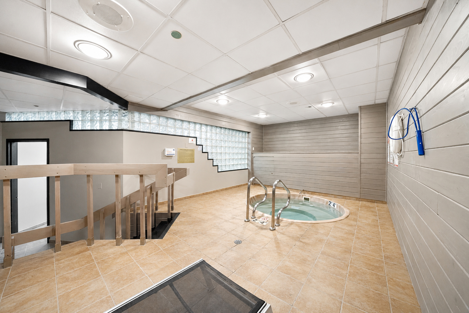 10 E Ontario Street Unit: 4207