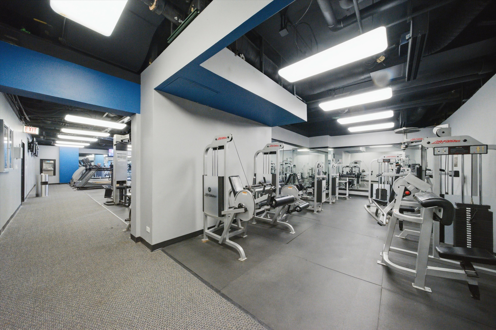 10 E Ontario Street Unit: 4207