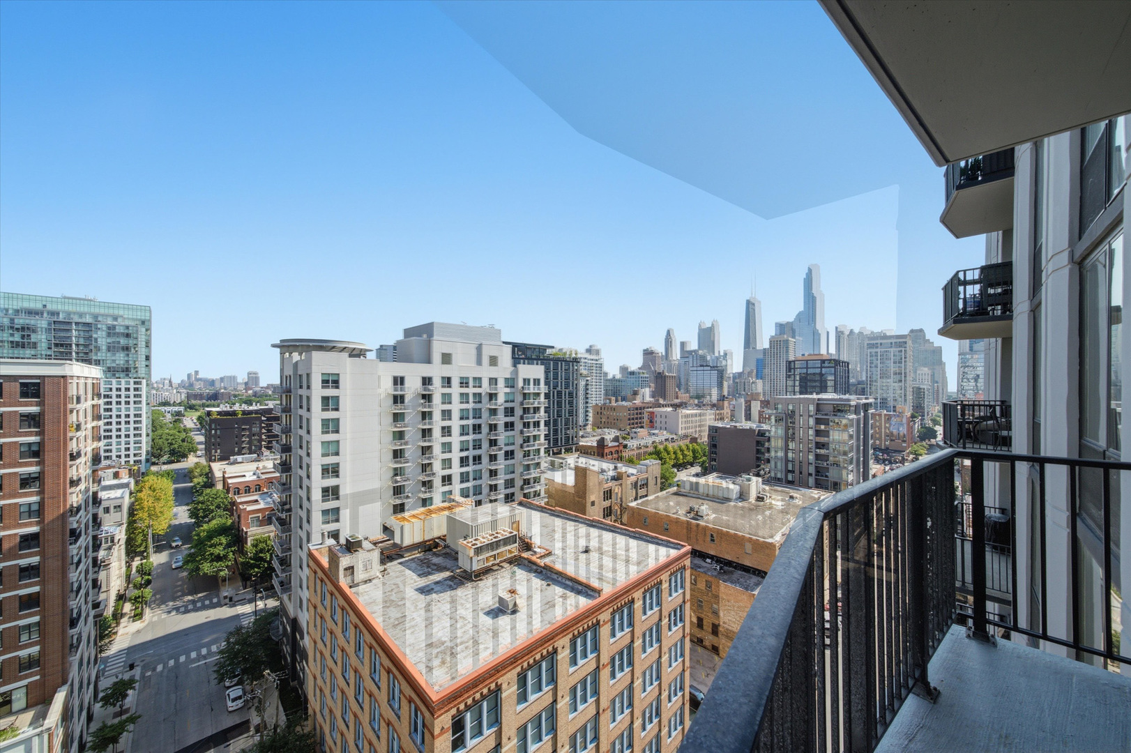 435 W Erie Street Unit: 1506