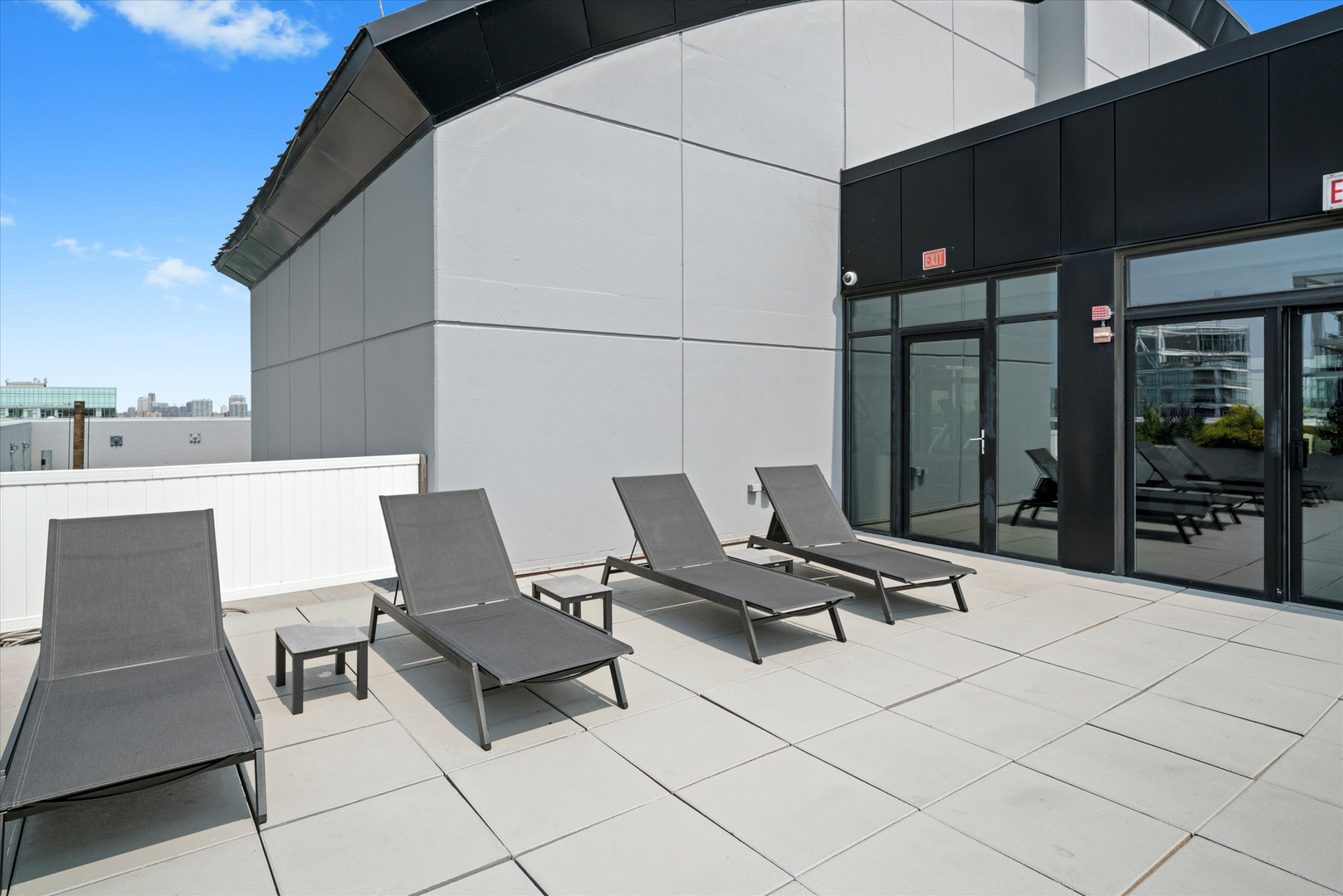435 W Erie Street Unit: 1506