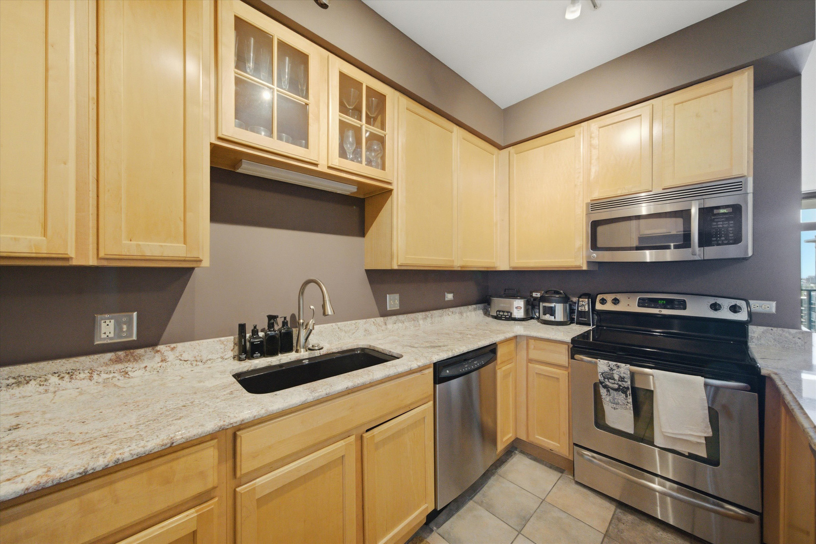 435 W Erie Street Unit: 1506