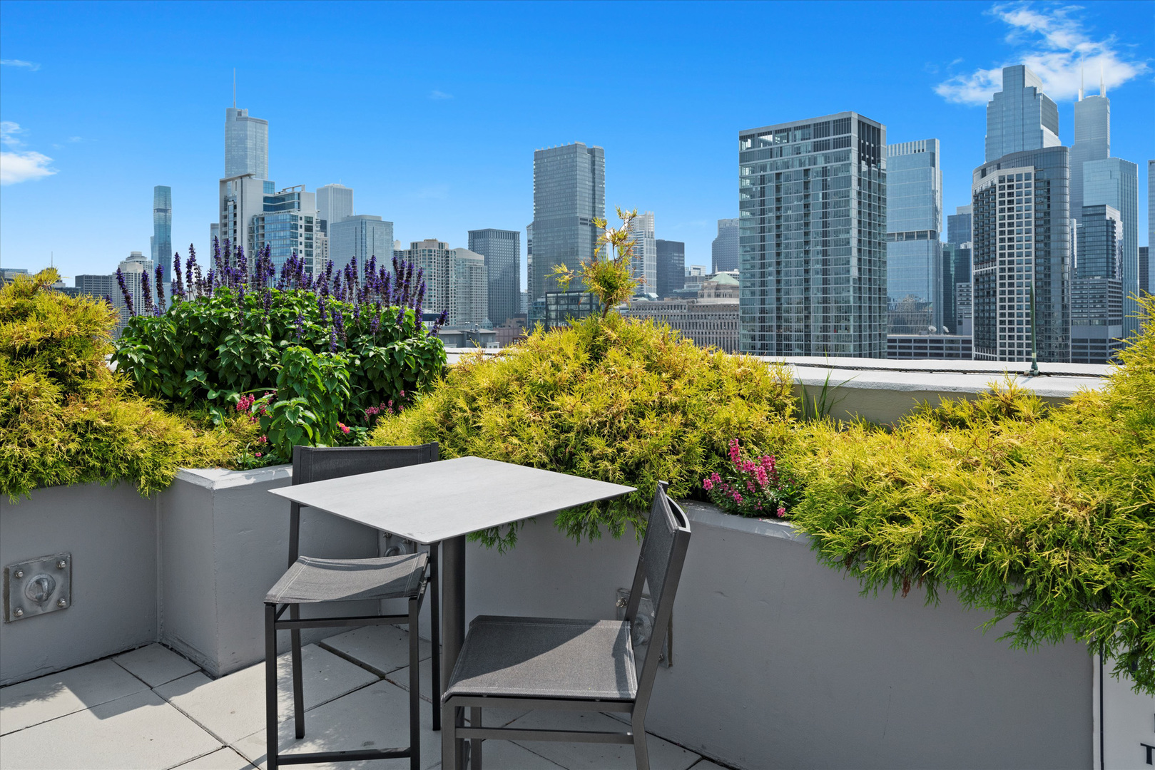 435 W Erie Street Unit: 1506