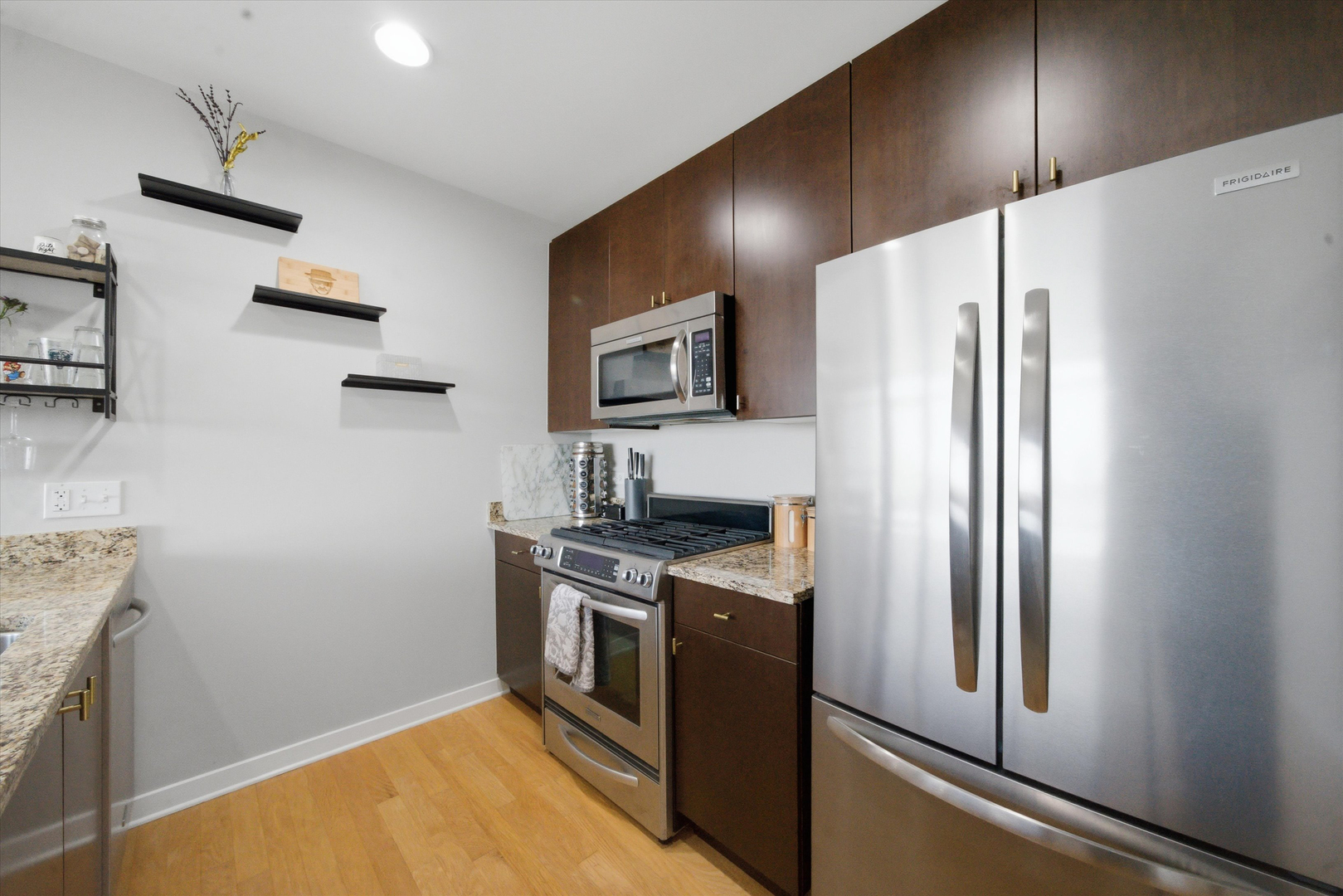 303 W Ohio Street Unit: 2902