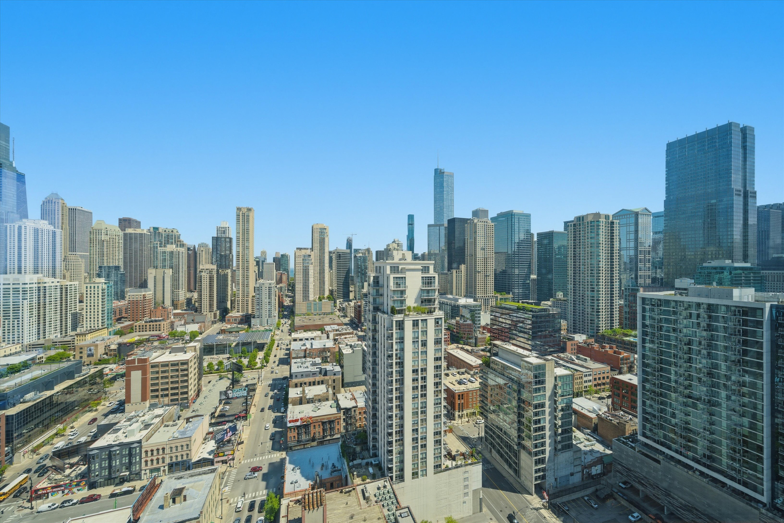 303 W Ohio Street Unit: 2902