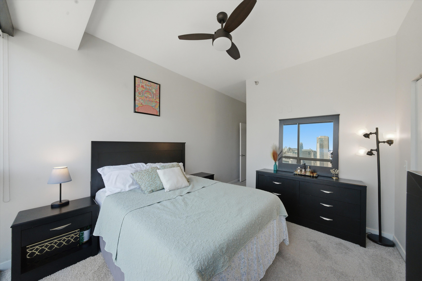 303 W Ohio Street Unit: 2902