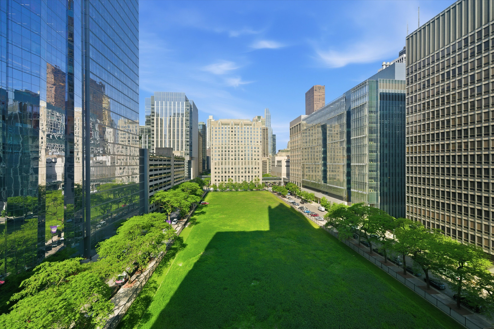 680 N Lake Shore Drive Unit: 822