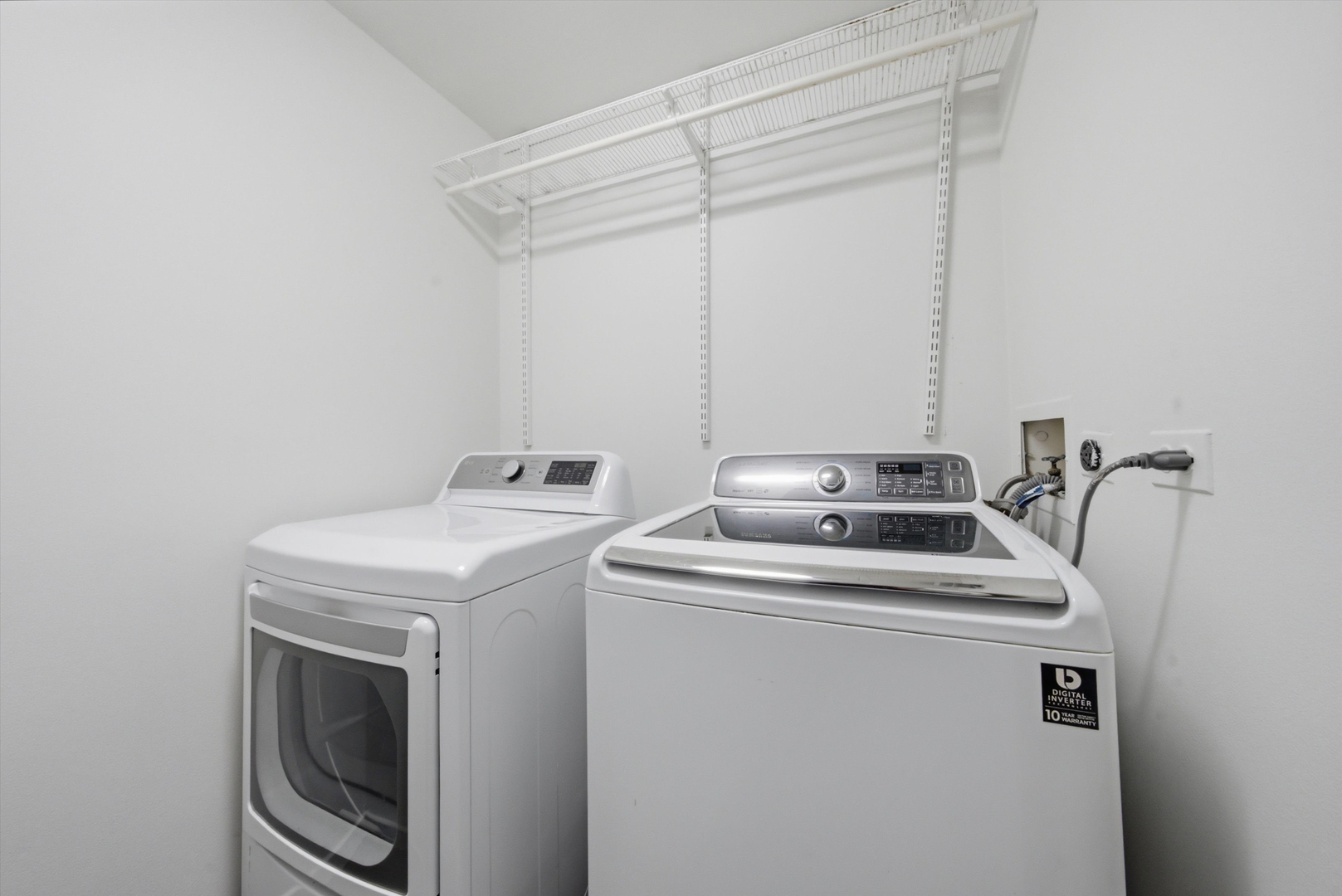 680 N Lake Shore Drive Unit: 822