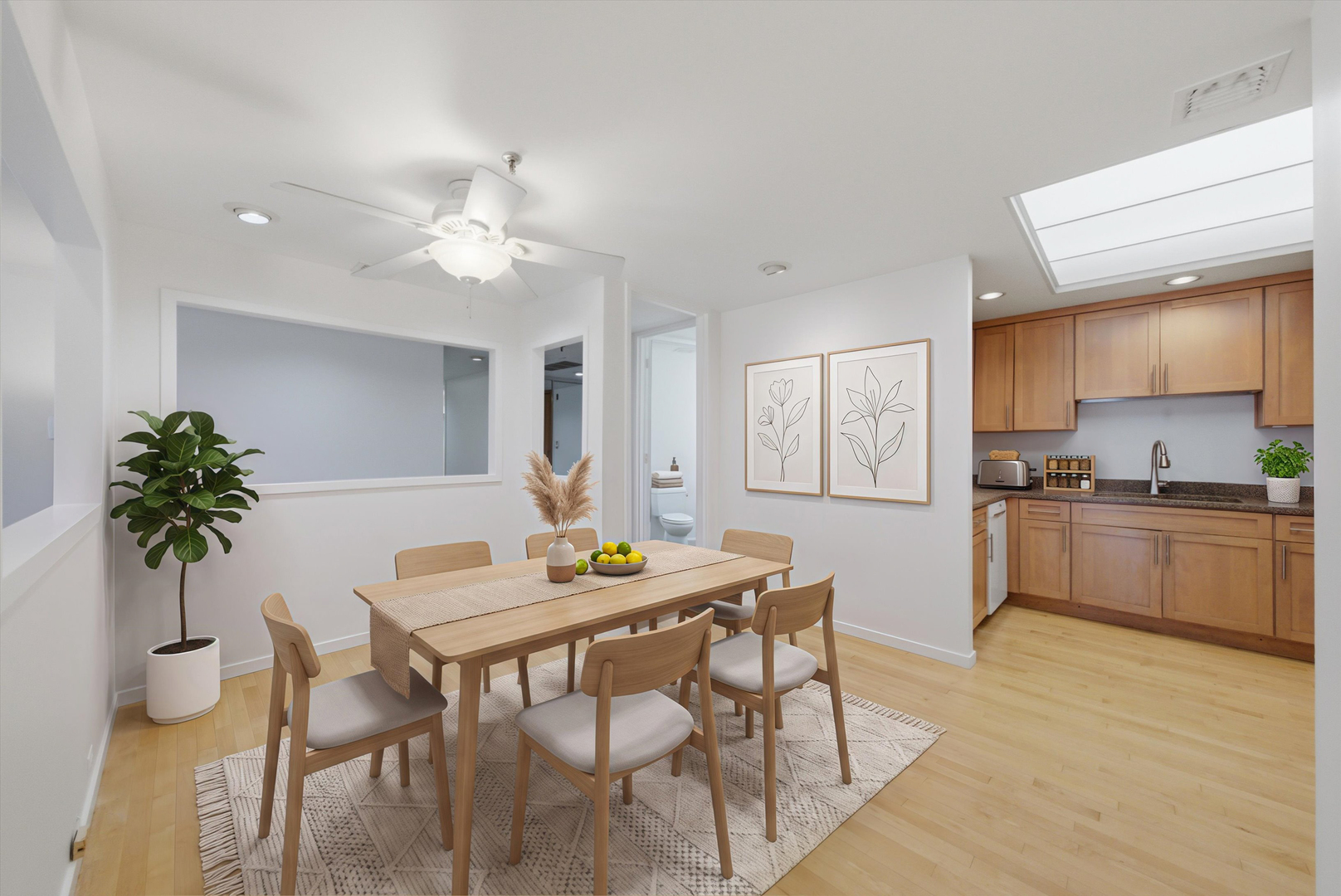 680 N Lake Shore Drive Unit: 822