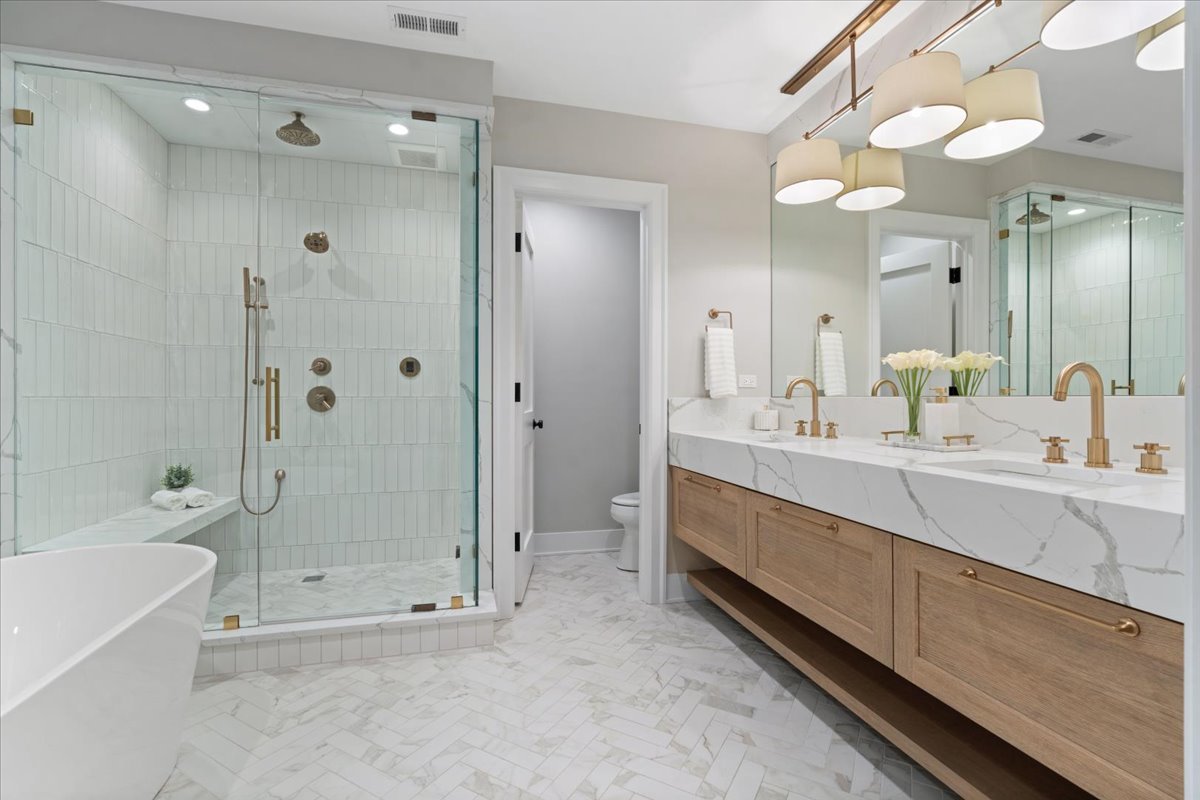 1454 W Diversey Parkway Unit: 1