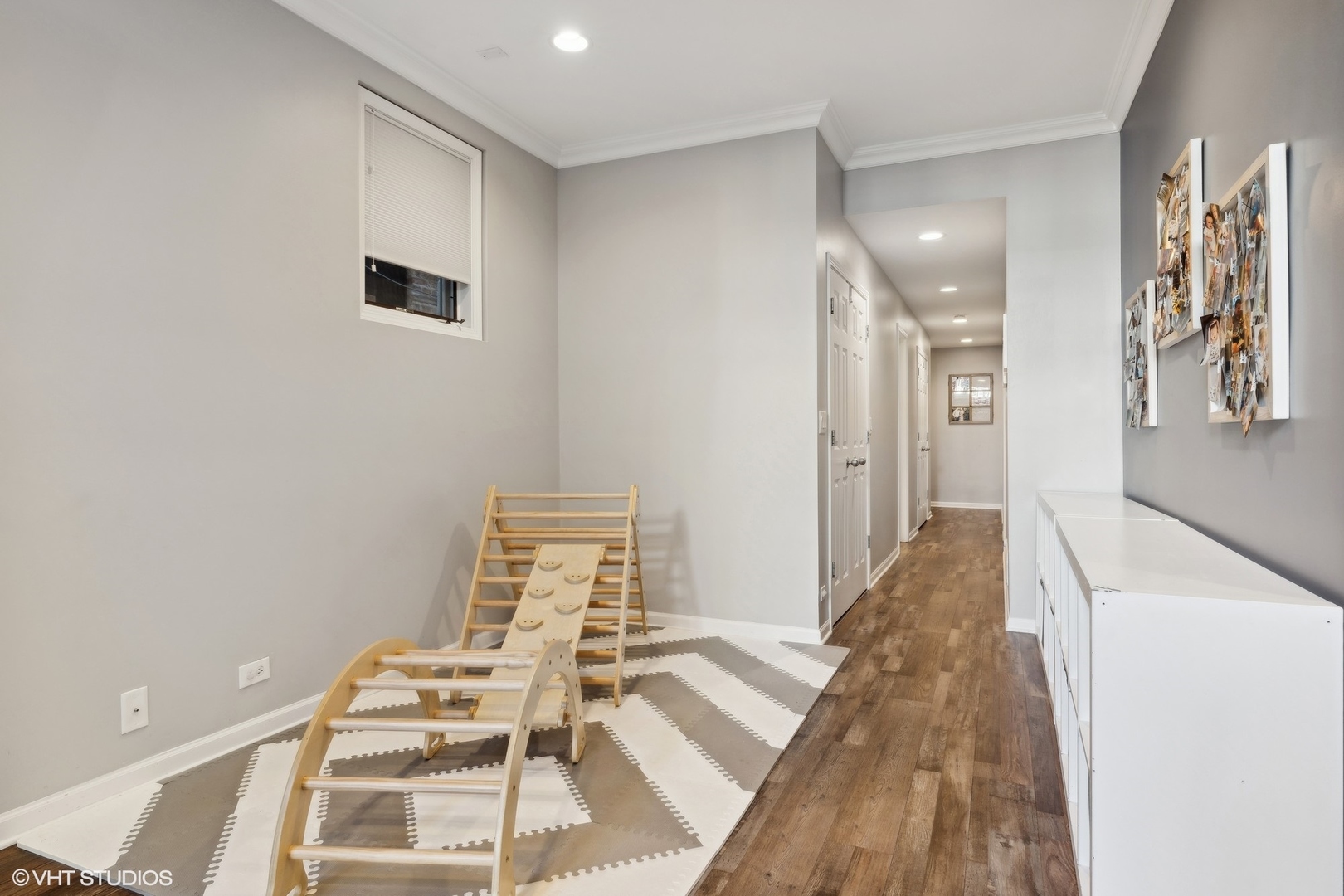 3233 N Racine Avenue Unit: 1