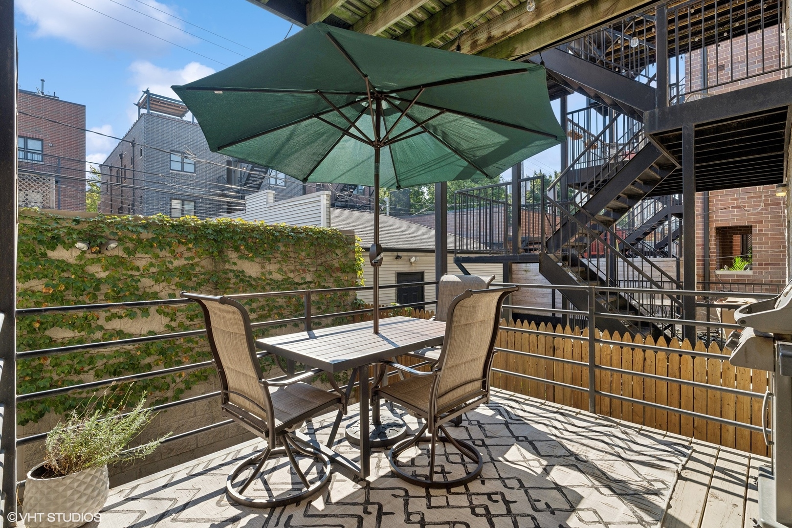 3233 N Racine Avenue Unit: 1