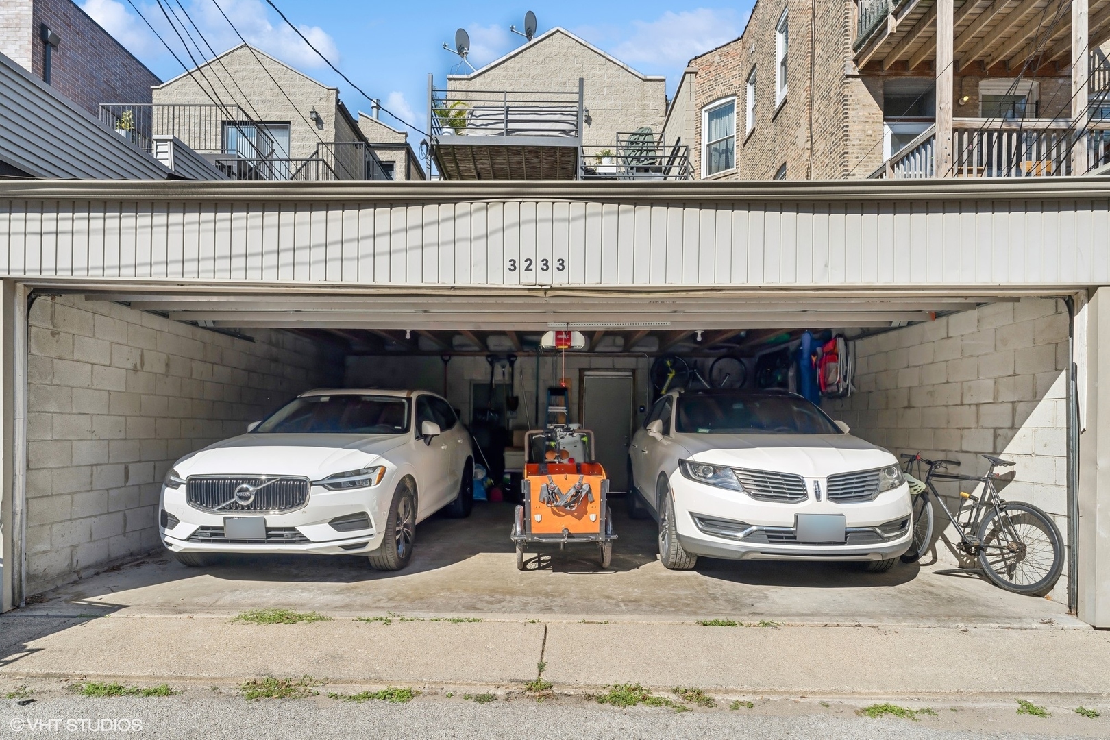 3233 N Racine Avenue Unit: 1