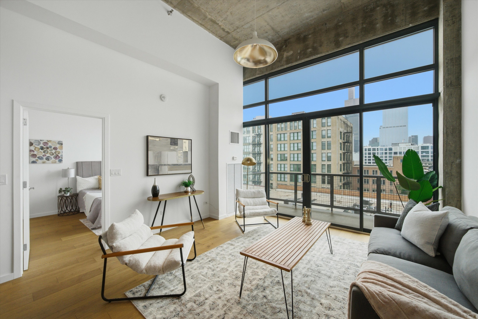 321 S Sangamon Street Unit: 908