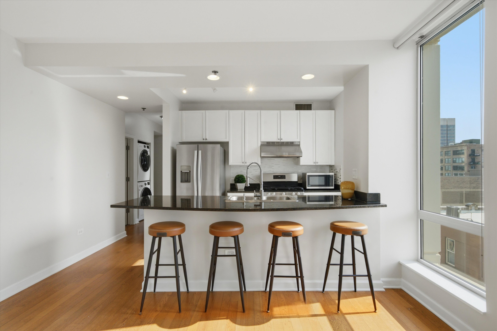 1250 S Michigan Avenue Unit: 1009