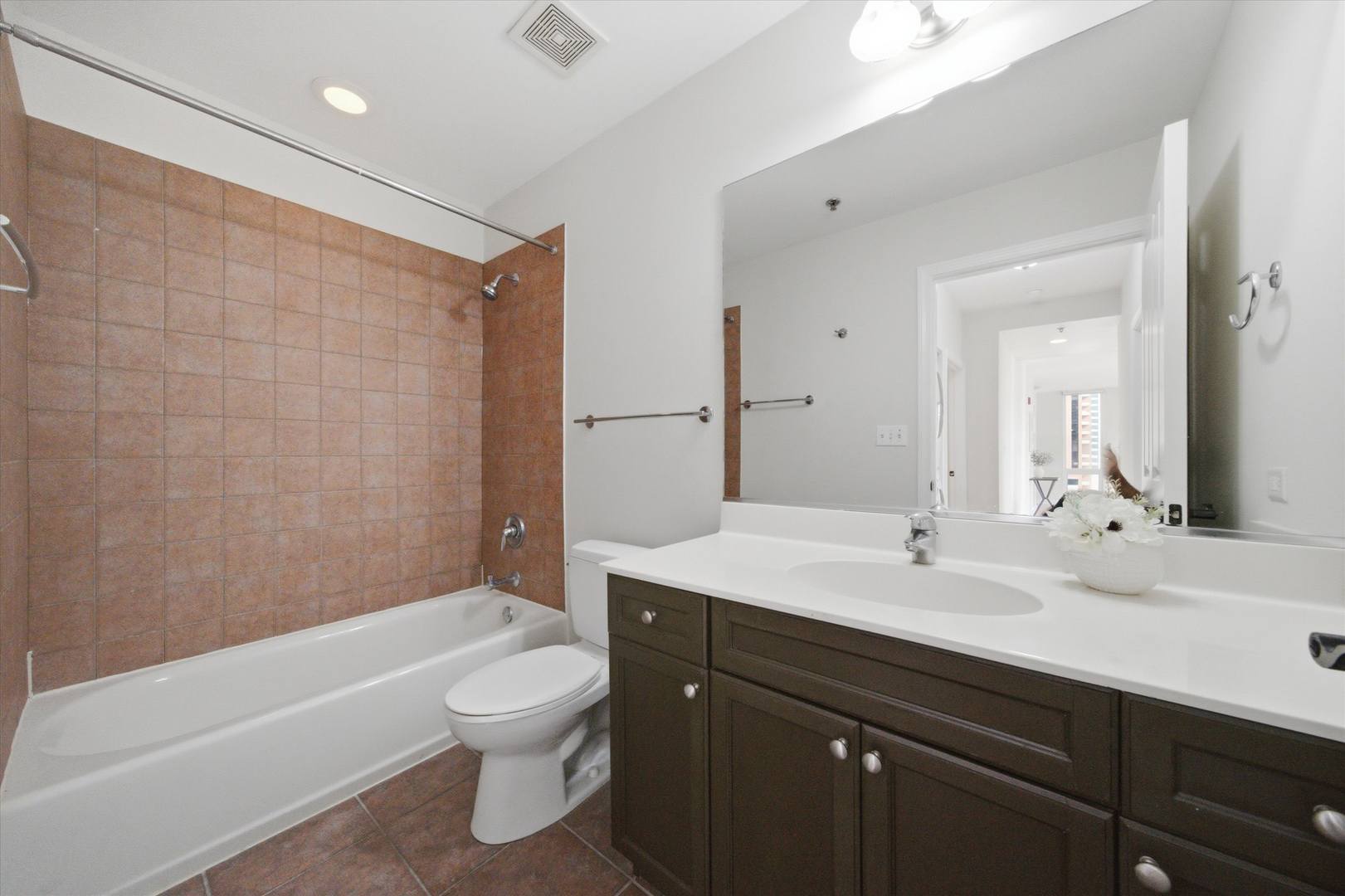 1250 S Michigan Avenue Unit: 1009