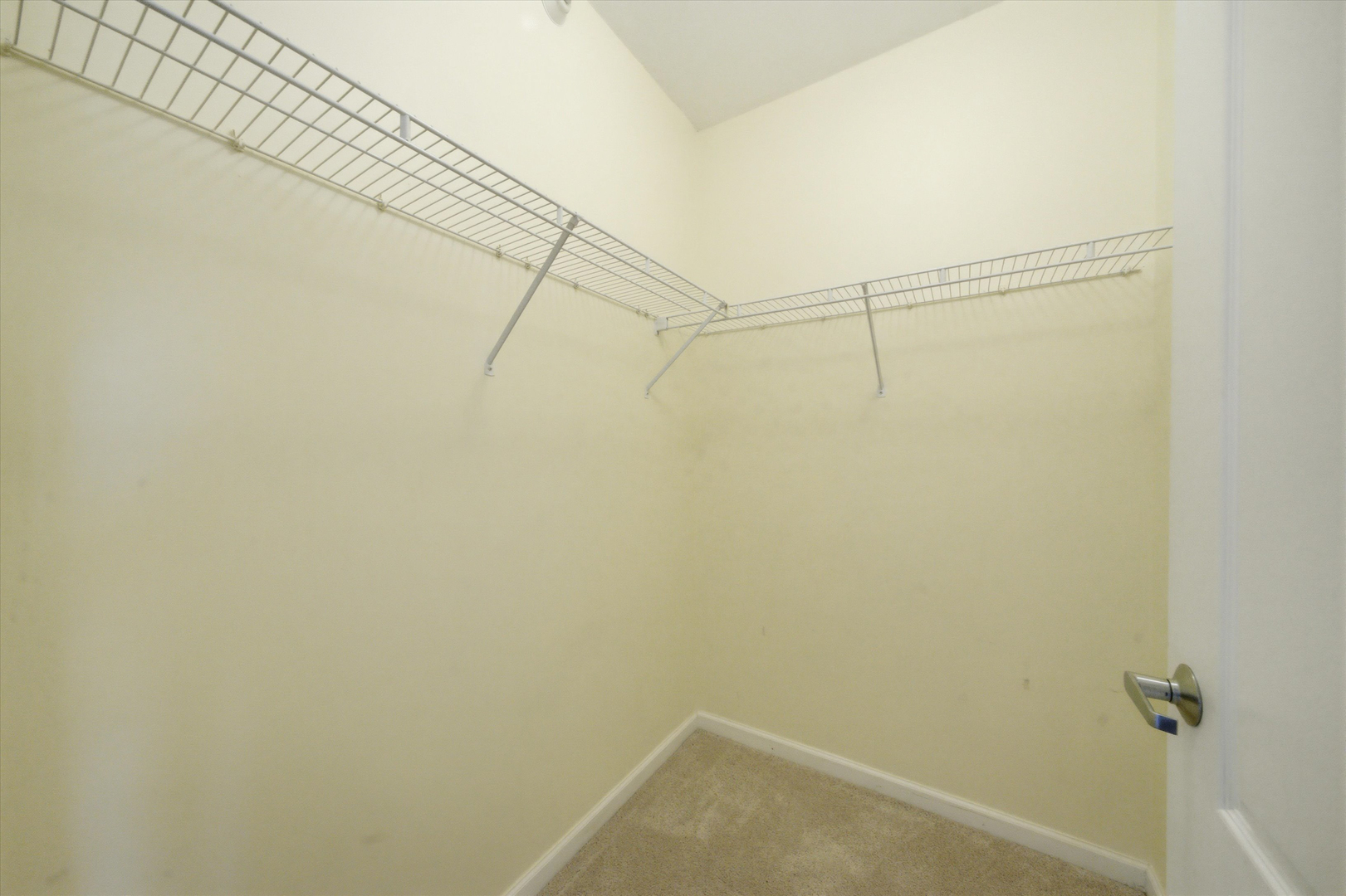 125 S Jefferson Street Unit: 2409