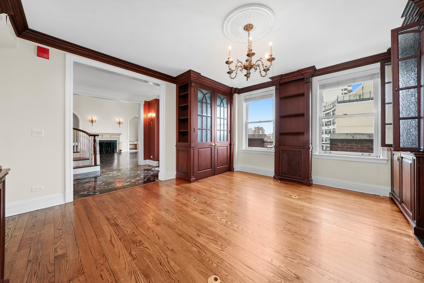 1120 N LAKE SHORE Drive Unit: 18CD
