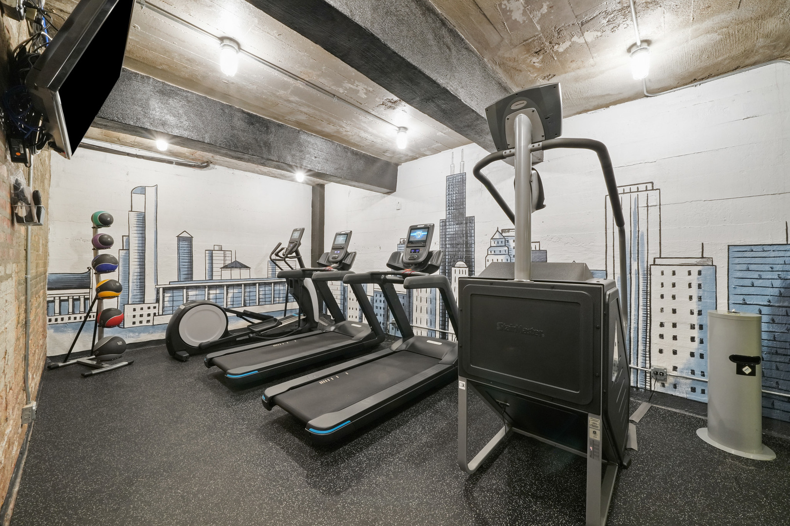 1120 N LAKE SHORE Drive Unit: 18CD