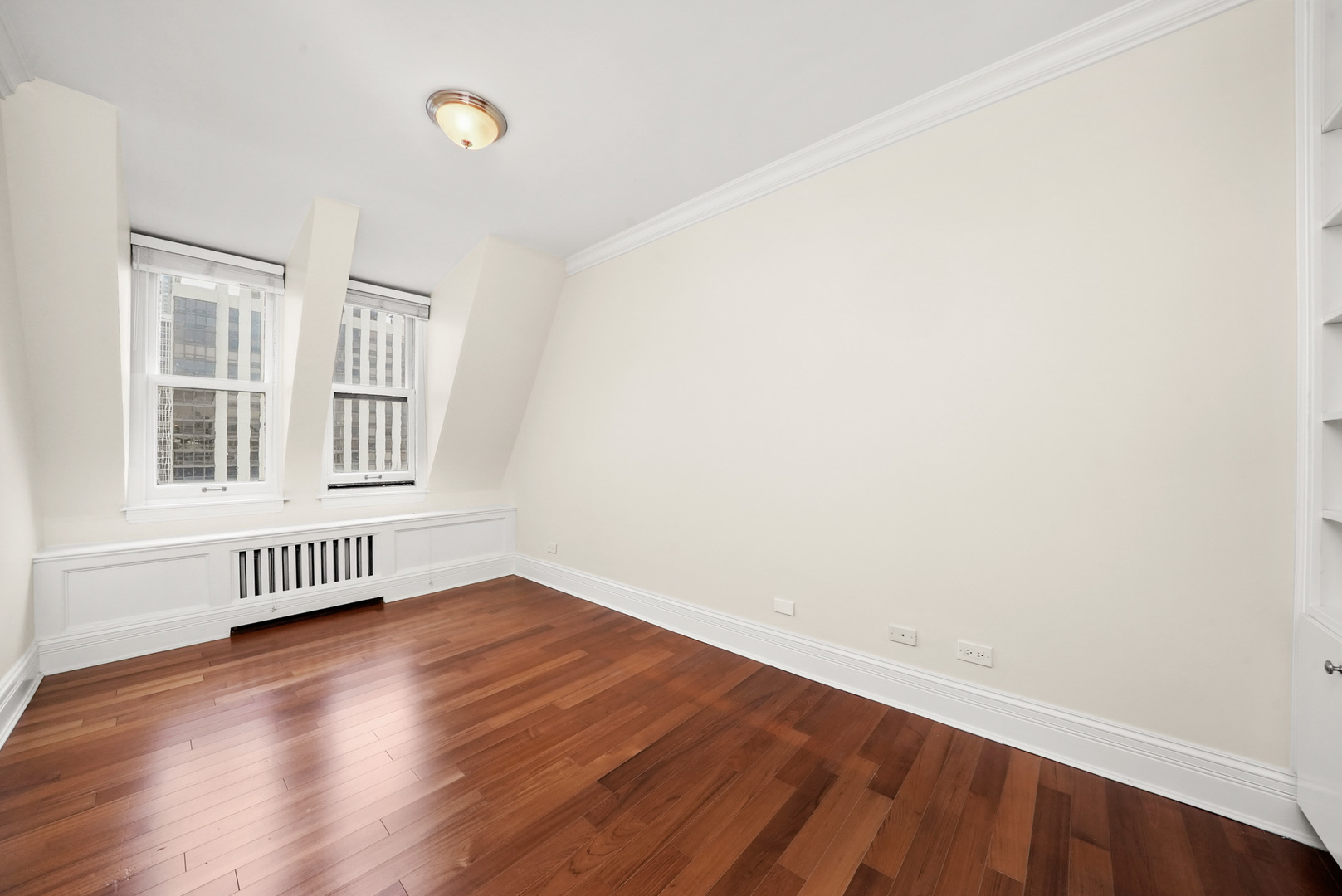 1120 N LAKE SHORE Drive Unit: 18CD