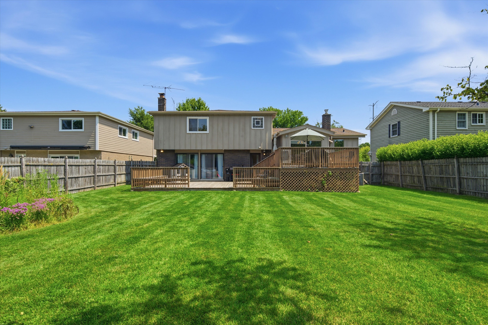 1752 McCraren Road