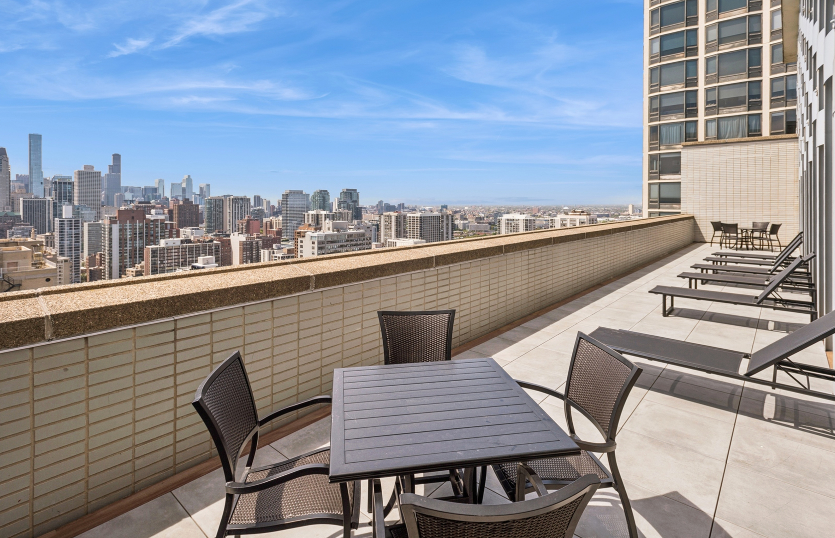 1550 N Lake Shore Drive Unit: 23E