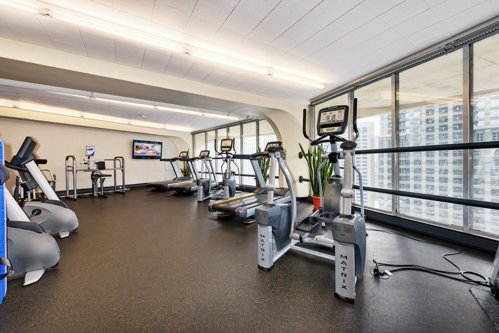 300 N STATE Street Unit: 4709