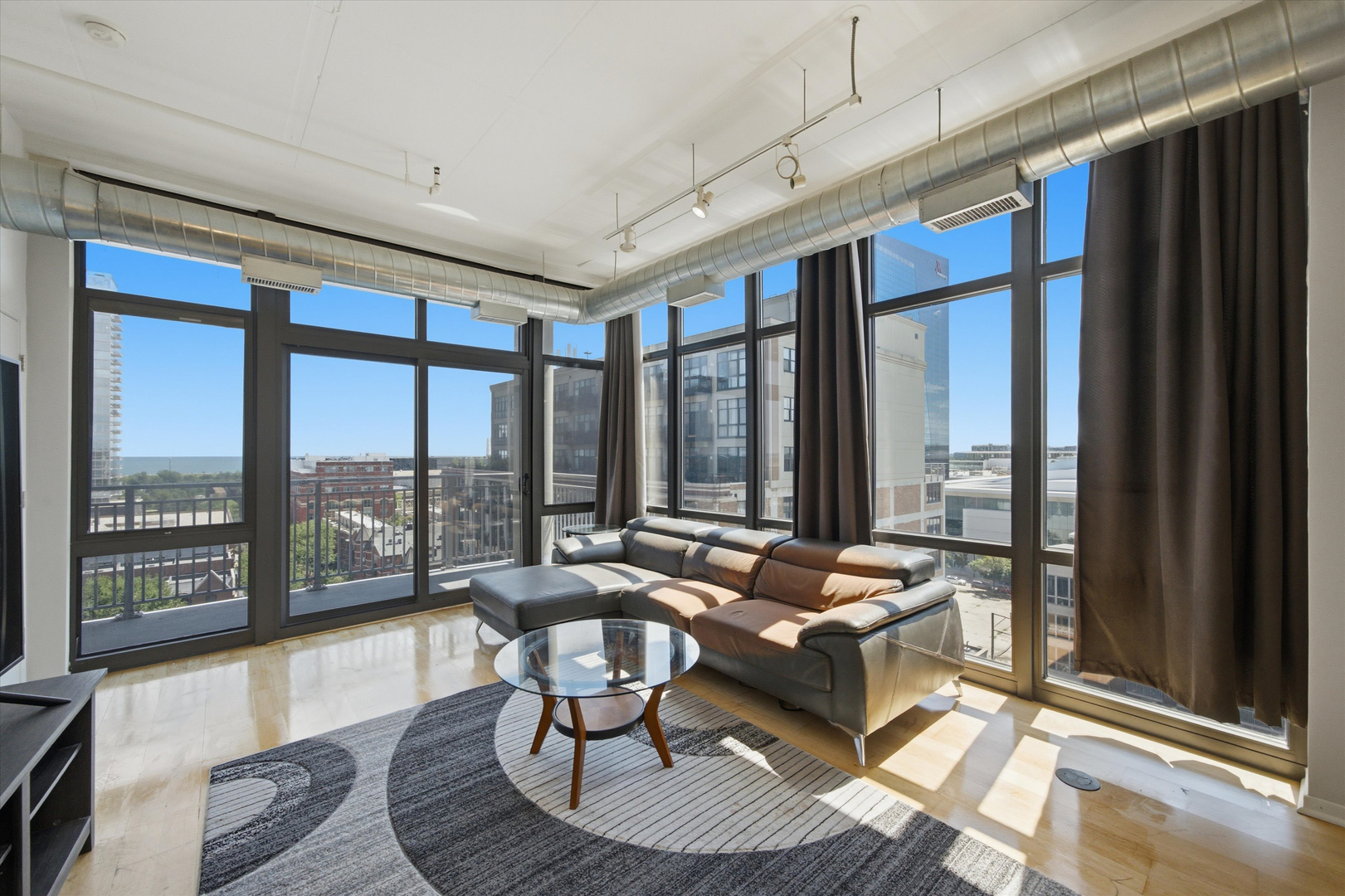 212 E Cullerton Street Unit: 1004