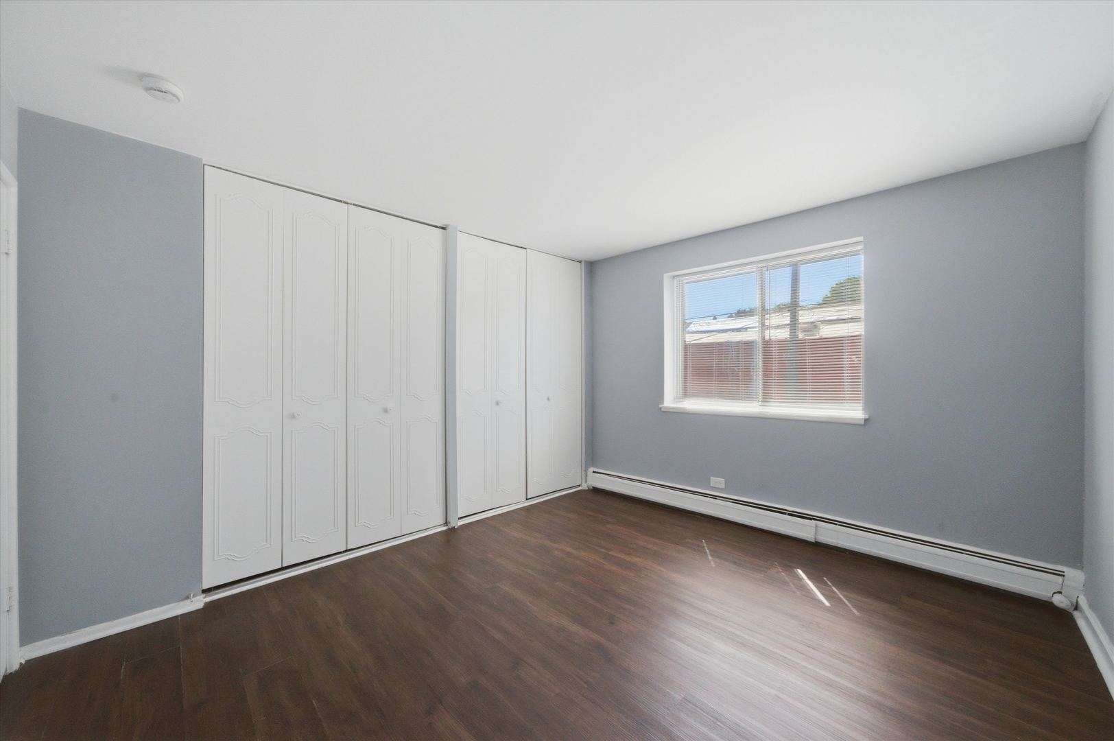 7320 N Rogers Avenue Unit: 210