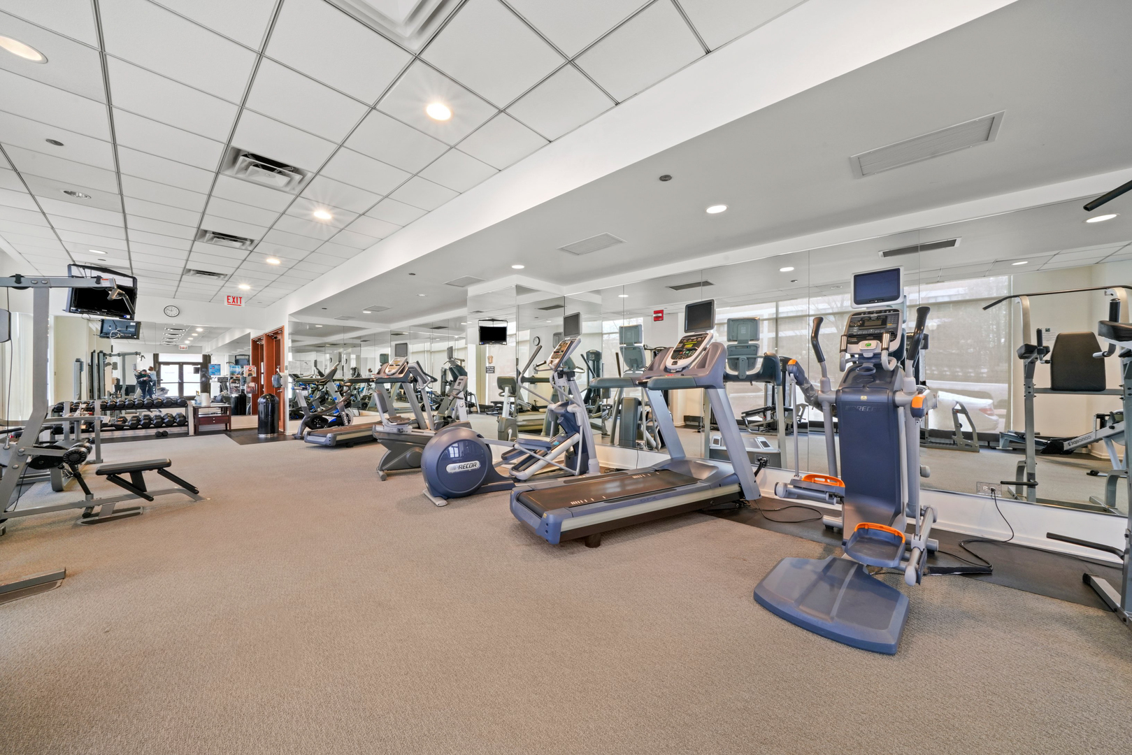 345 N LaSalle Street Unit: 1109