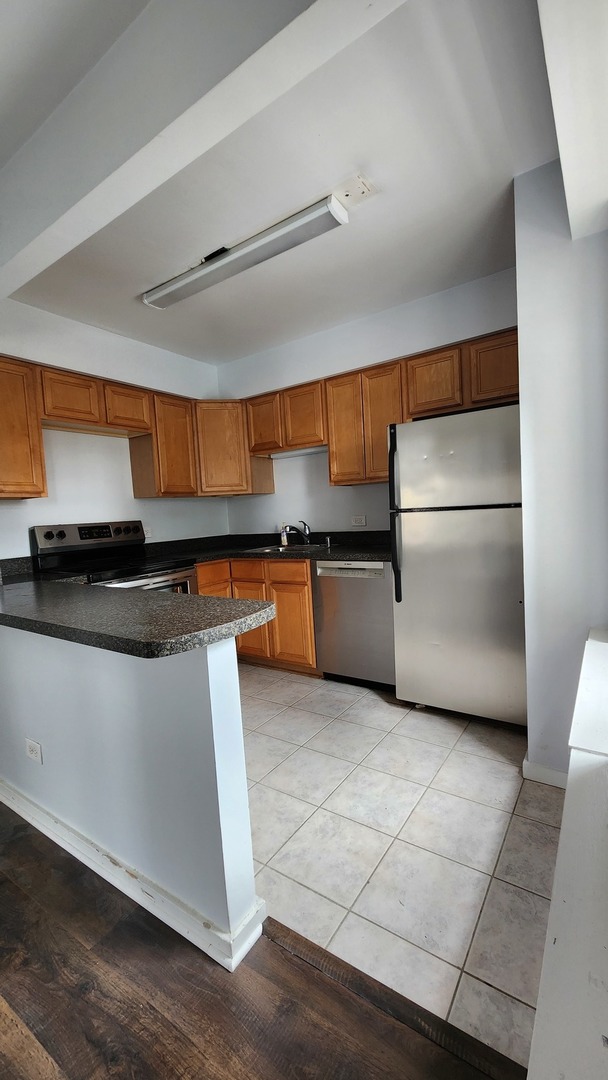 40 E 9th Street Unit: 1015