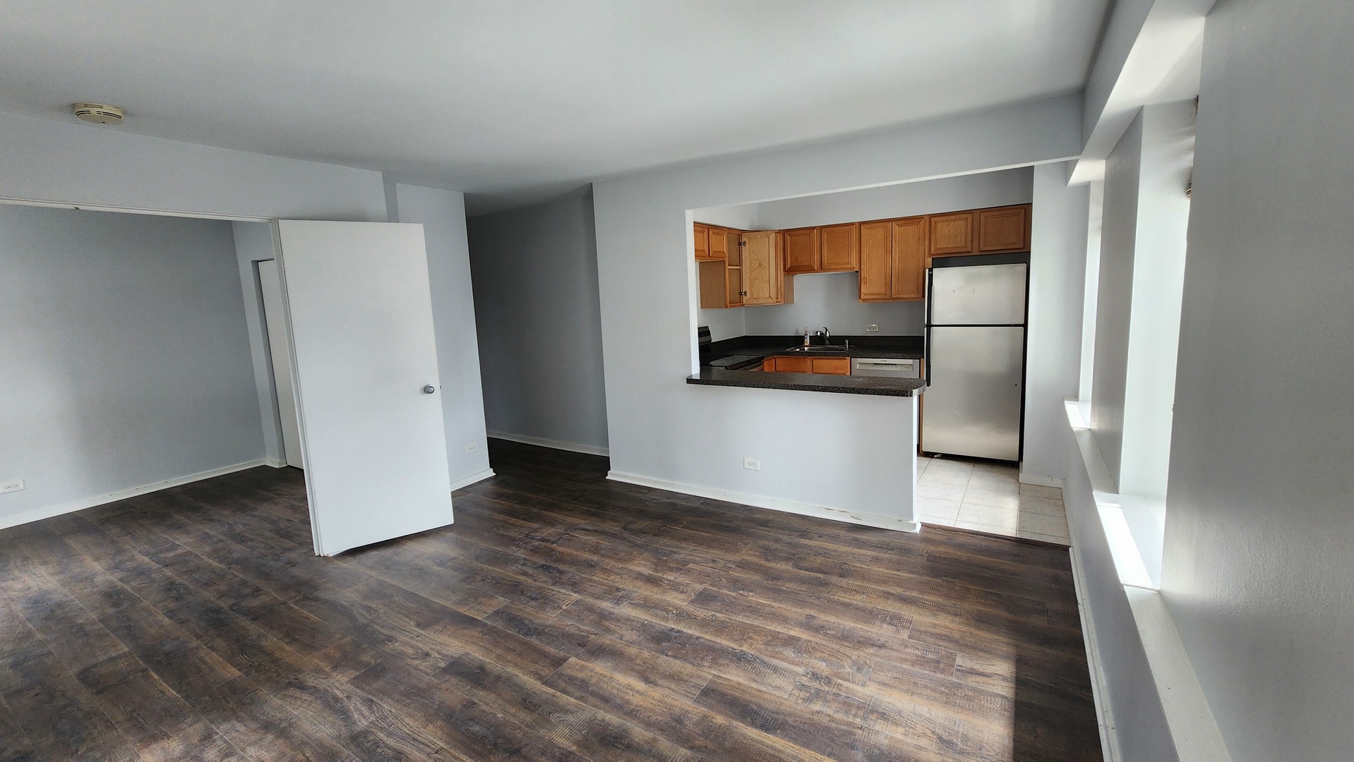 40 E 9th Street Unit: 1015