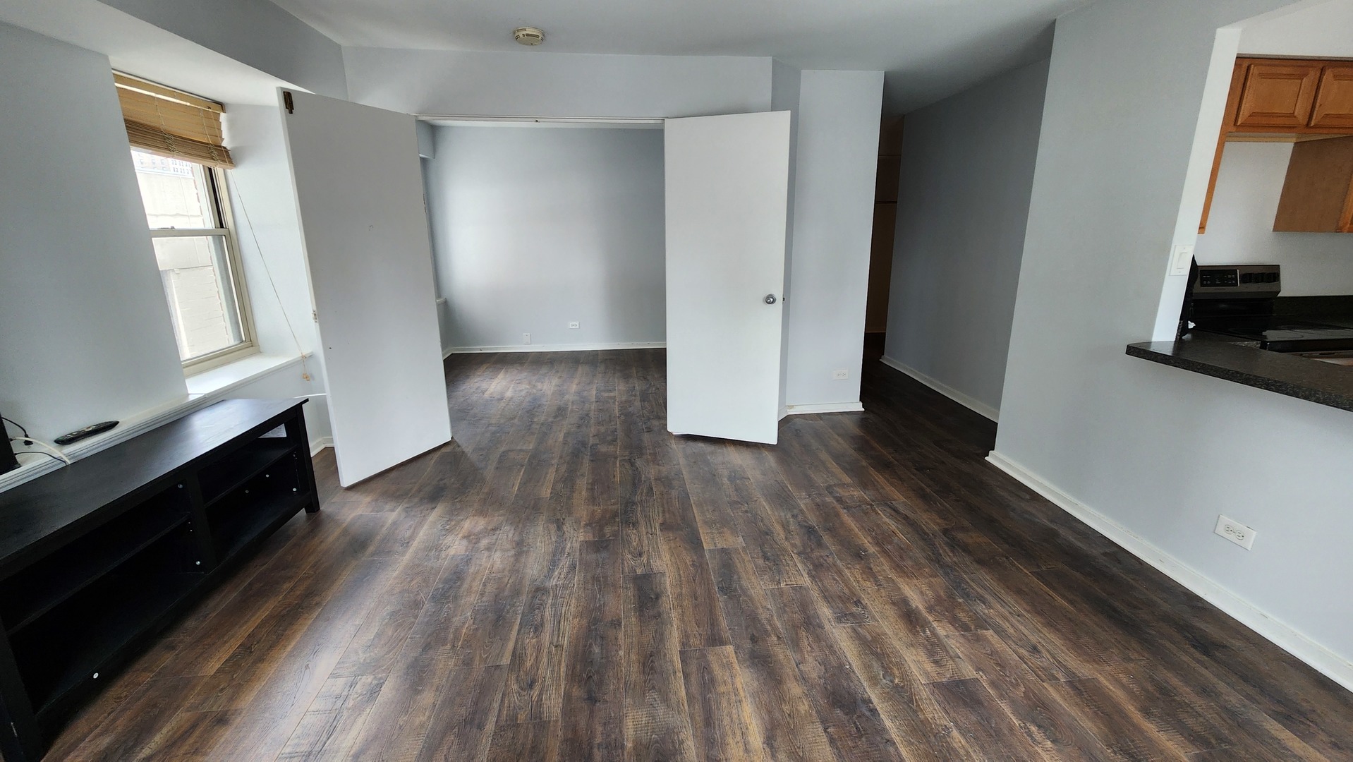 40 E 9th Street Unit: 1015