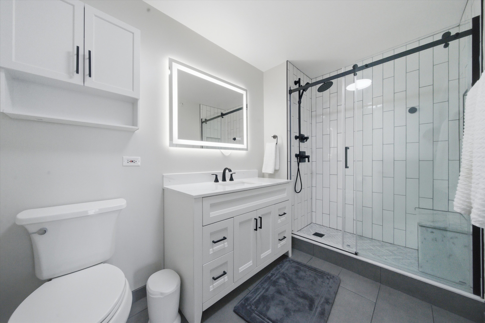 545 N Dearborn Street Unit: 2607