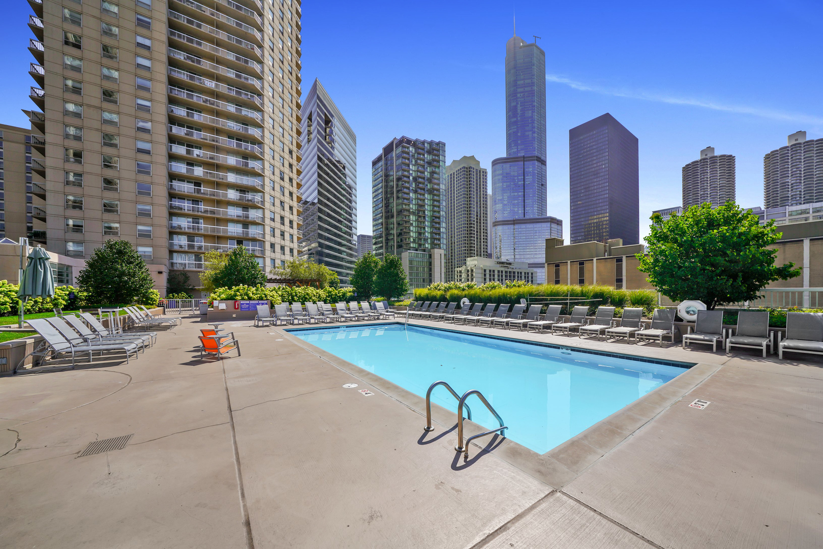545 N Dearborn Street Unit: 2607