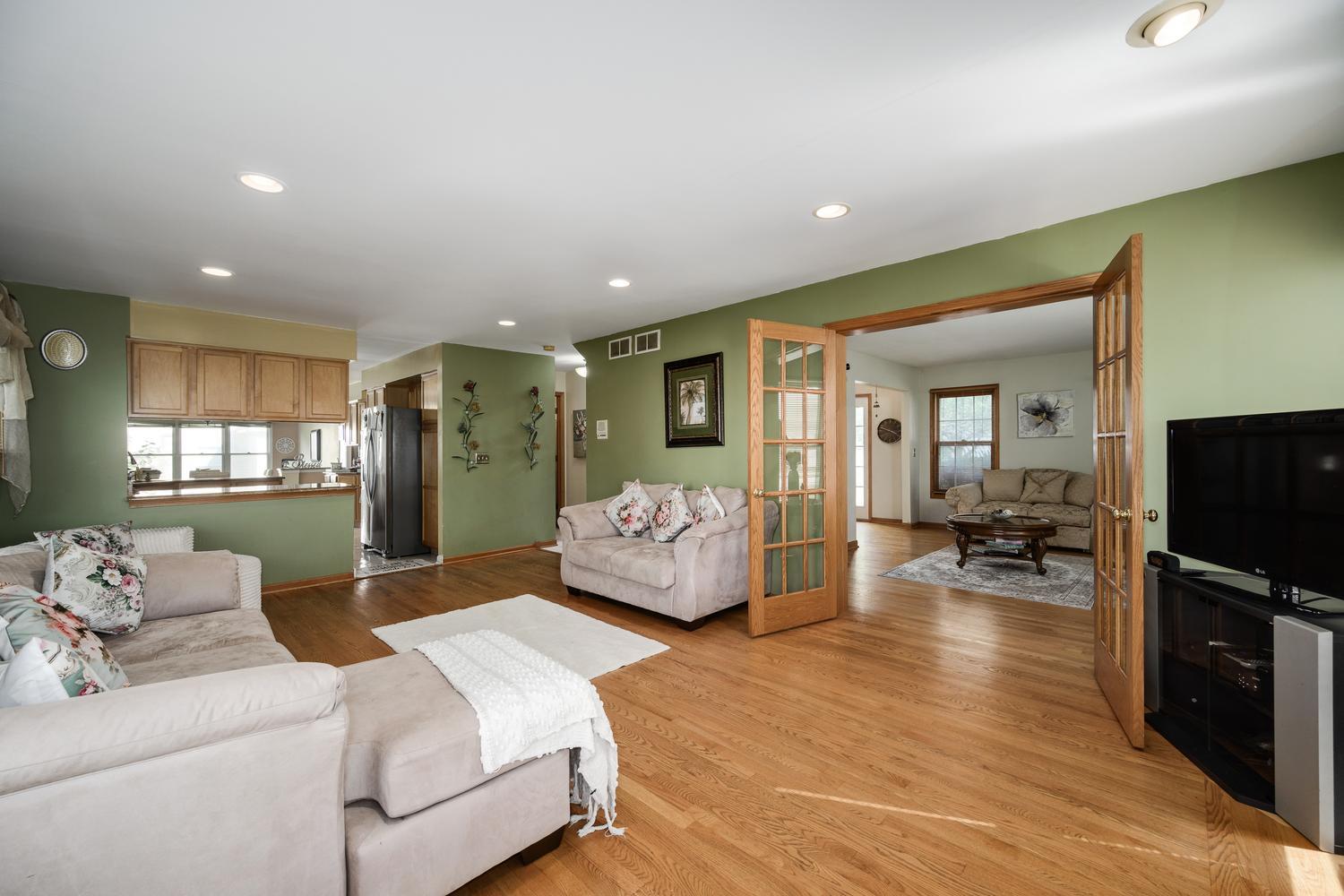 5282 Galloway Drive