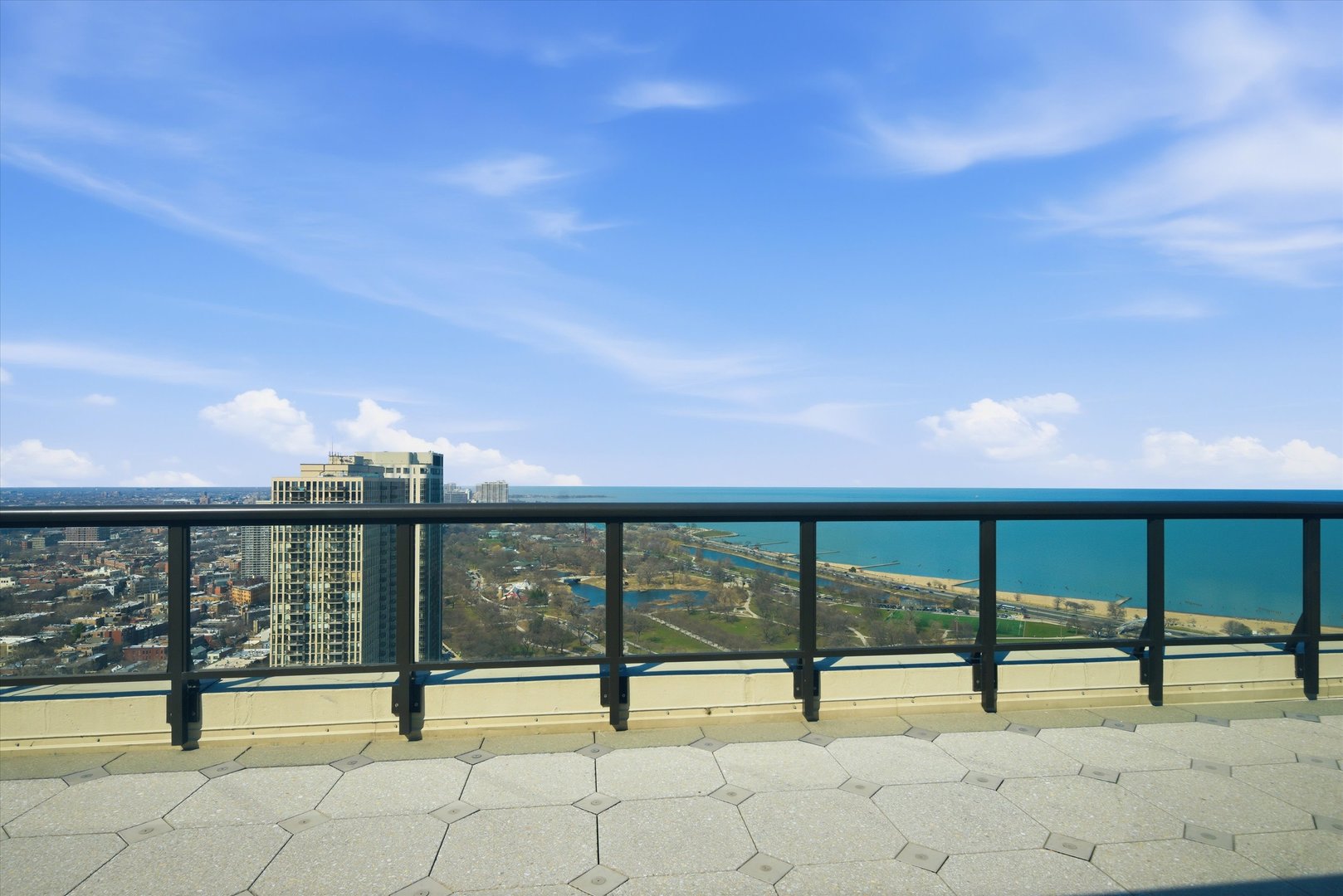 1560 N Sandburg Terrace Unit: 3407