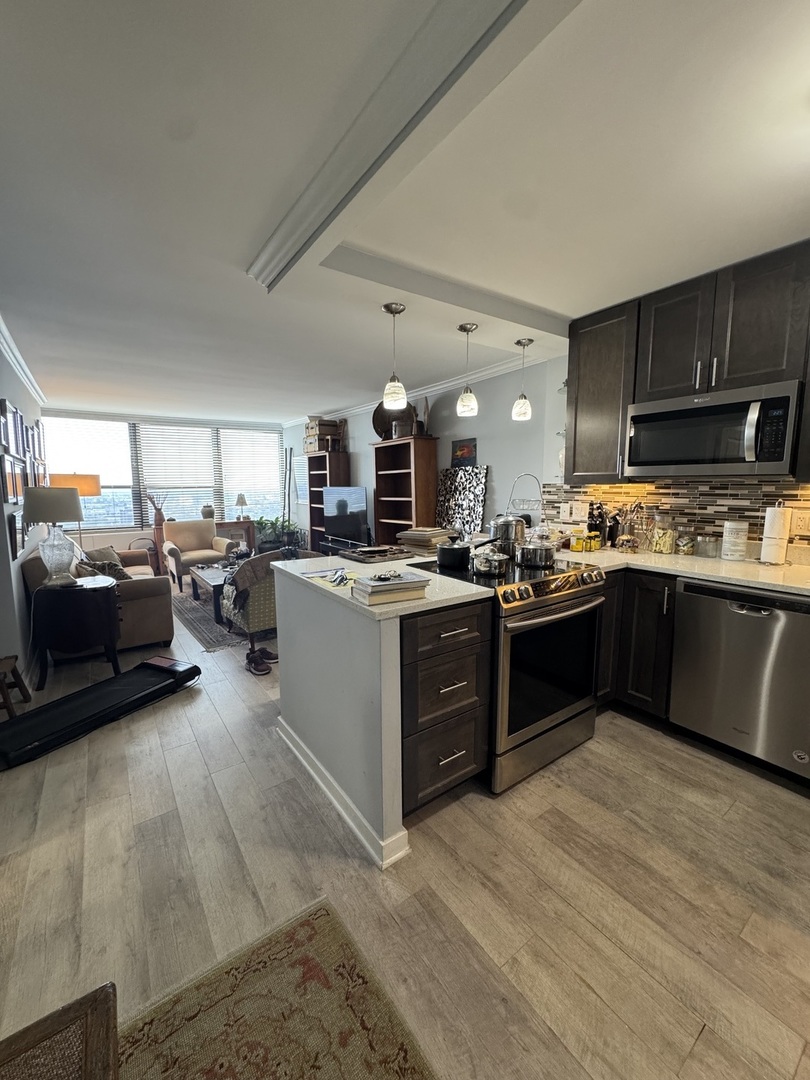 1560 N Sandburg Terrace Unit: 3407