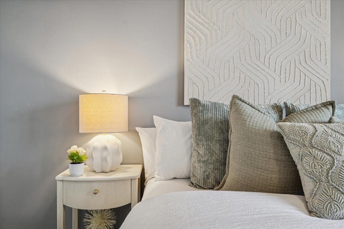 3125 W Fullerton Avenue Unit: 419