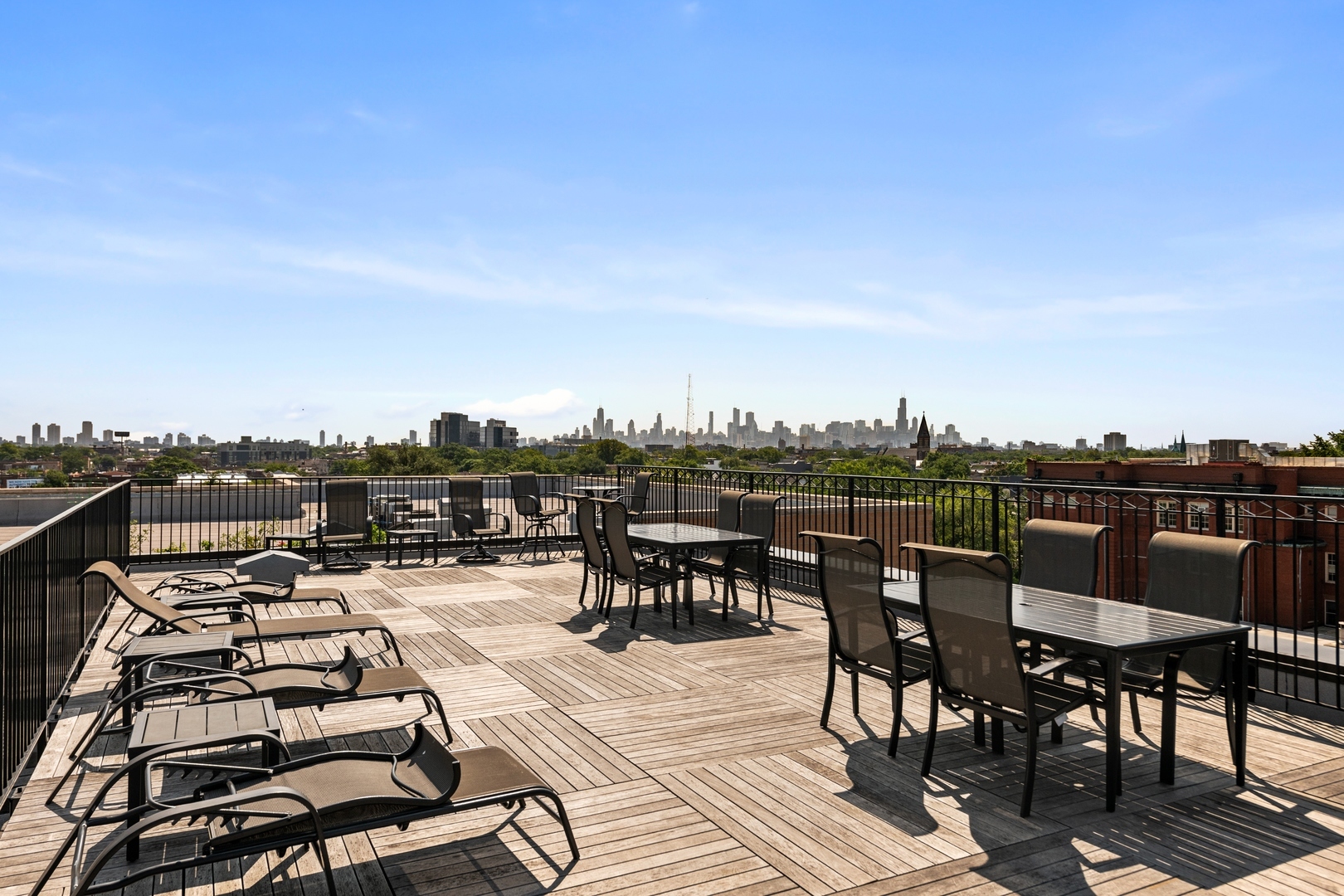 3125 W Fullerton Avenue Unit: 419