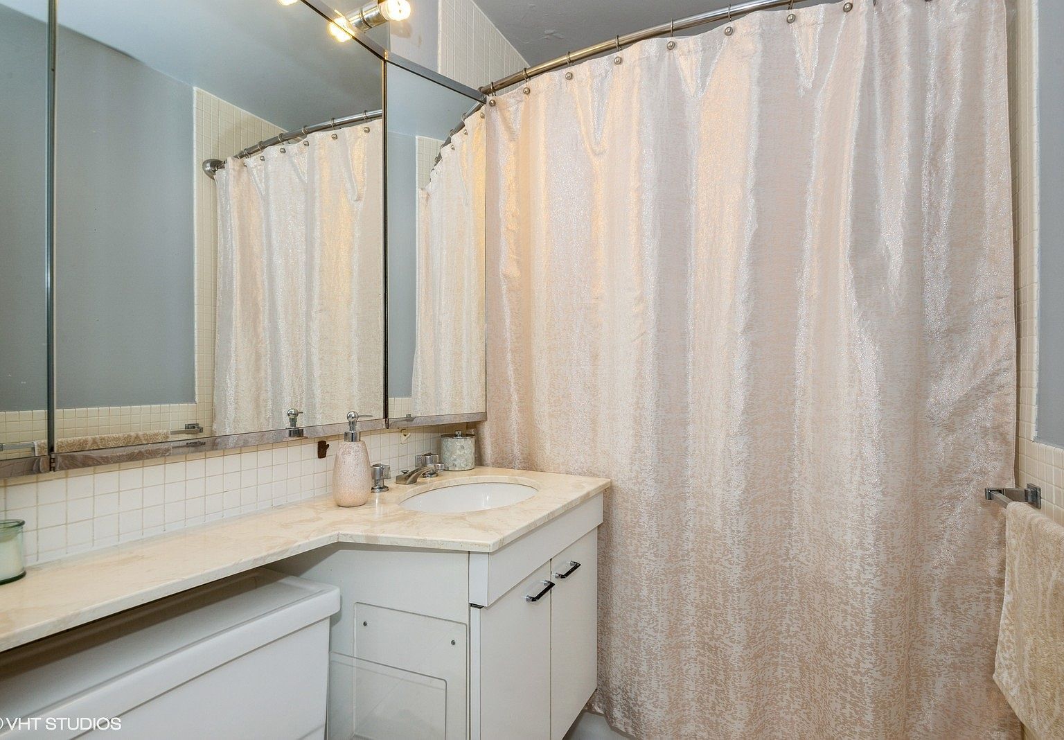 400 E Randolph Street Unit: 3502