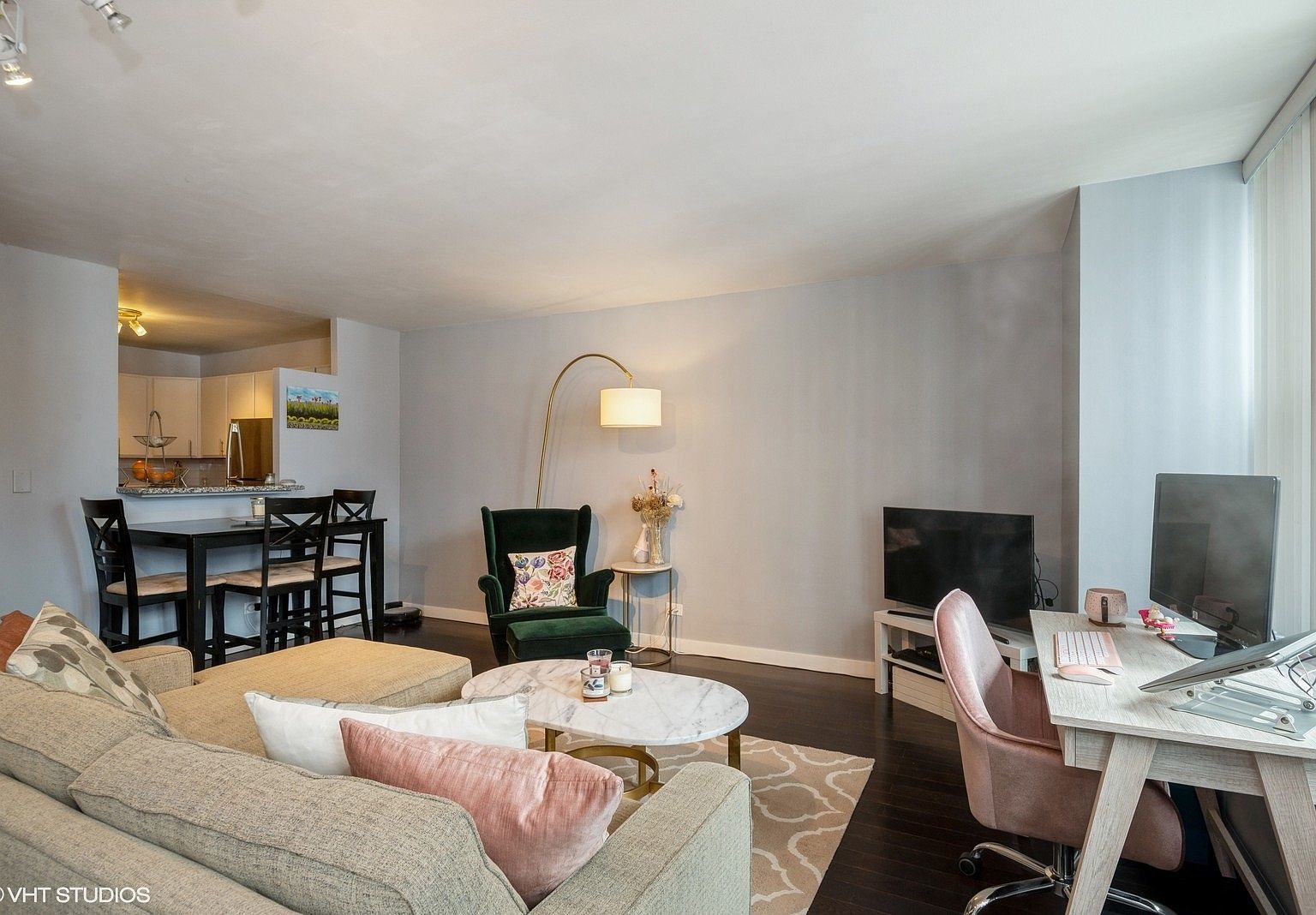 400 E Randolph Street Unit: 3502