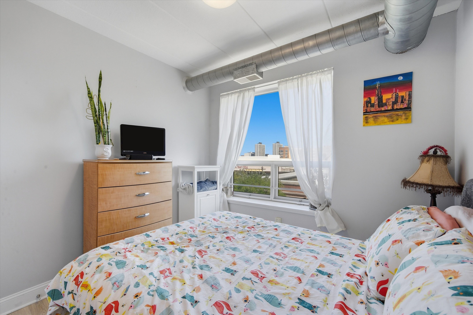 1100 W Montrose Avenue Unit: 502